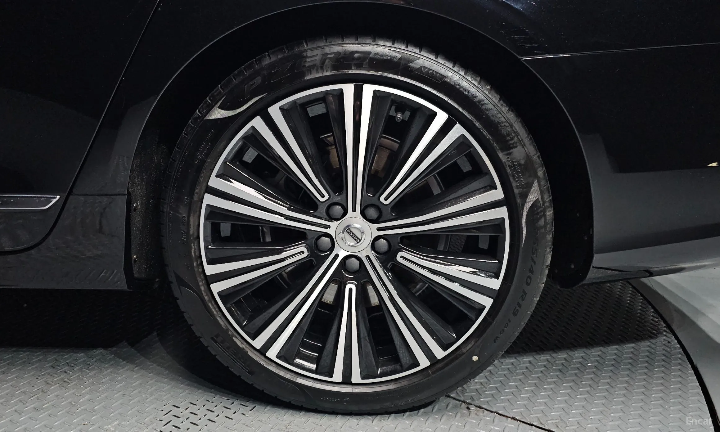 Volvo S90 превью 5