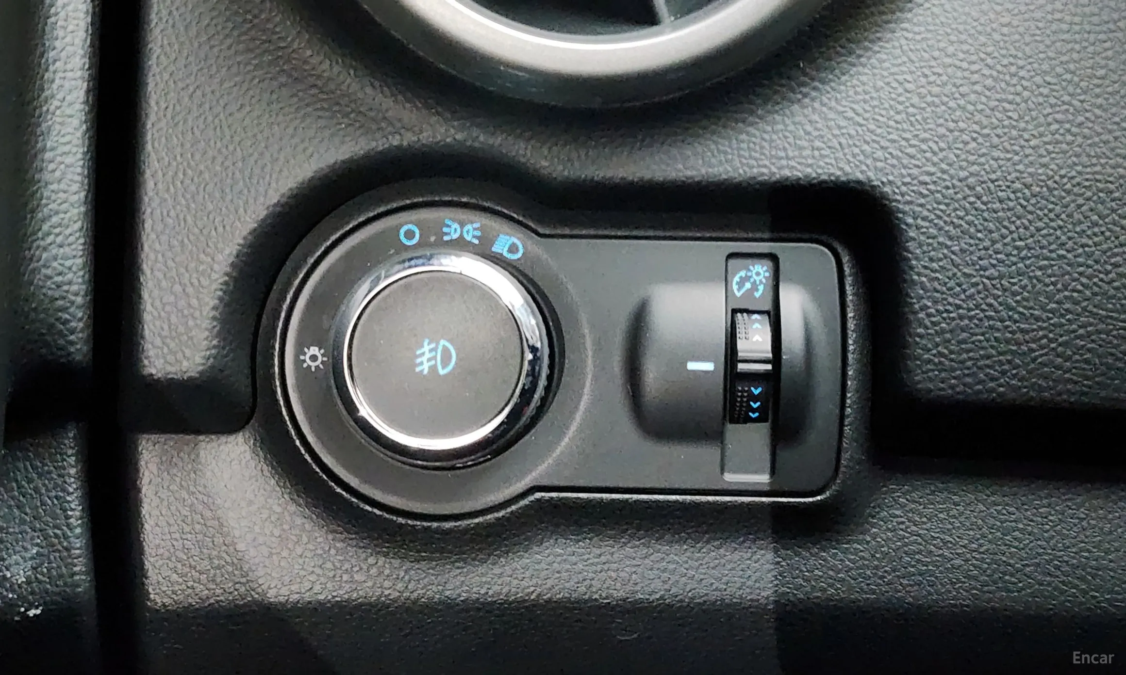 Chevrolet (GM Daewoo) Trax превью 15
