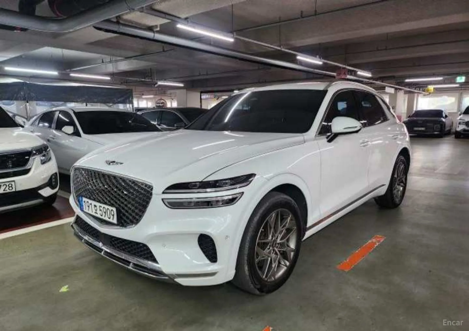 Genesis GV70 превью 2