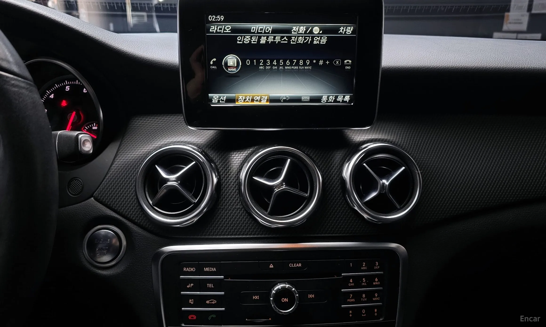 Mercedes Benz GLA-Class X156 превью 15