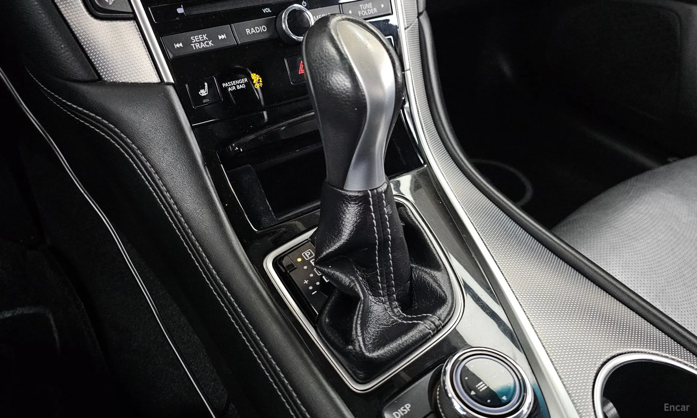 Infiniti Q50 превью 9