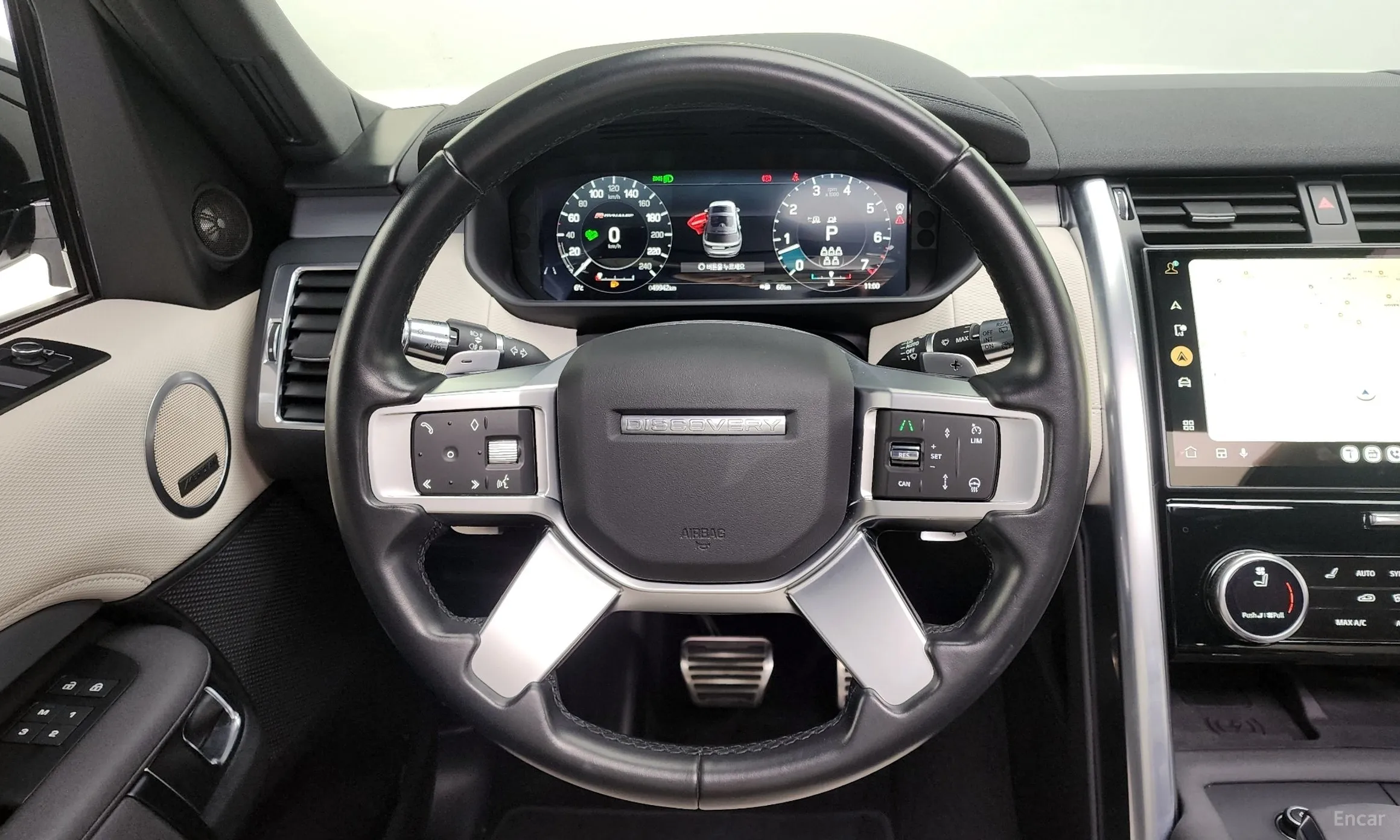 Land Rover Discovery 5 превью 13