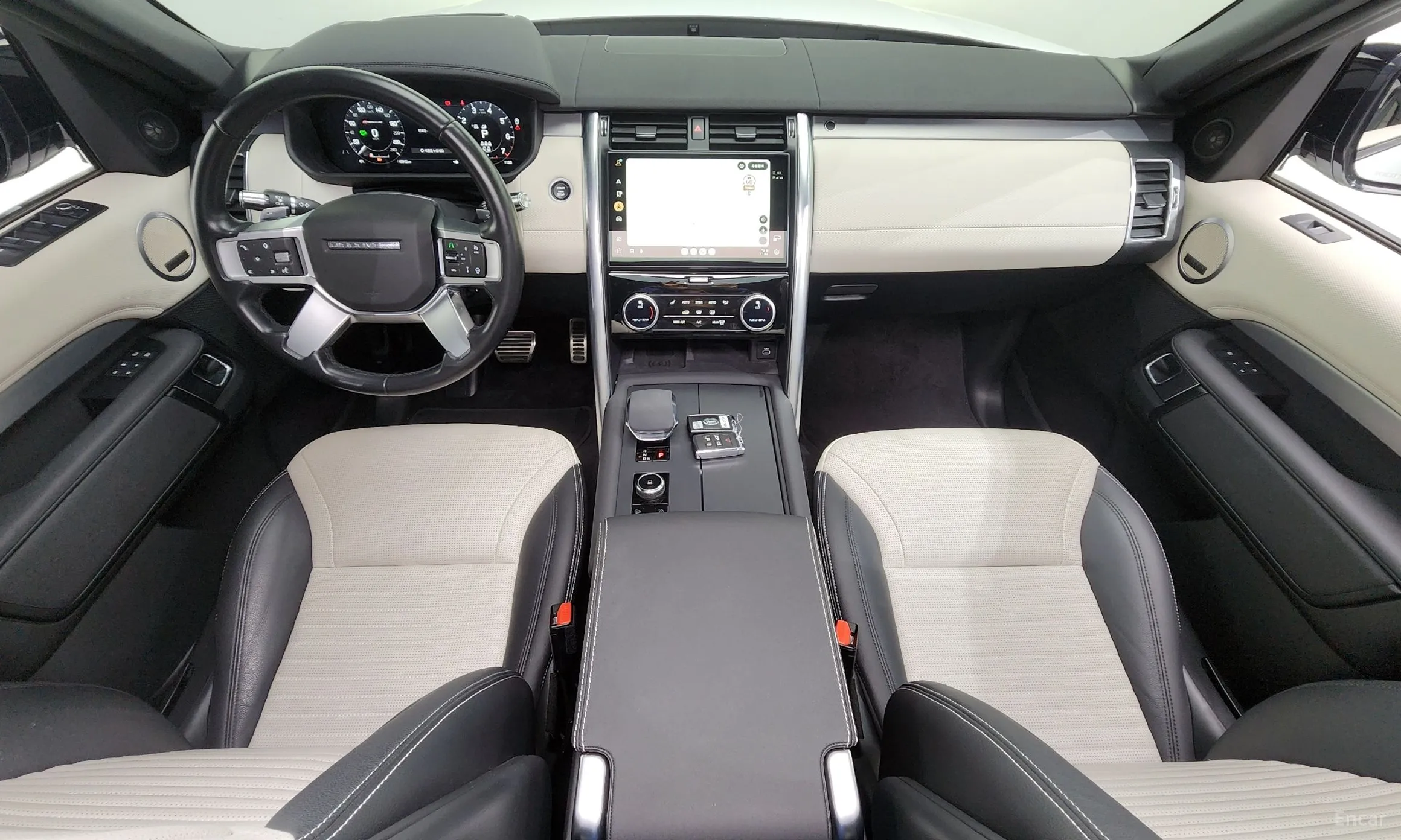Land Rover Discovery 5 превью 7