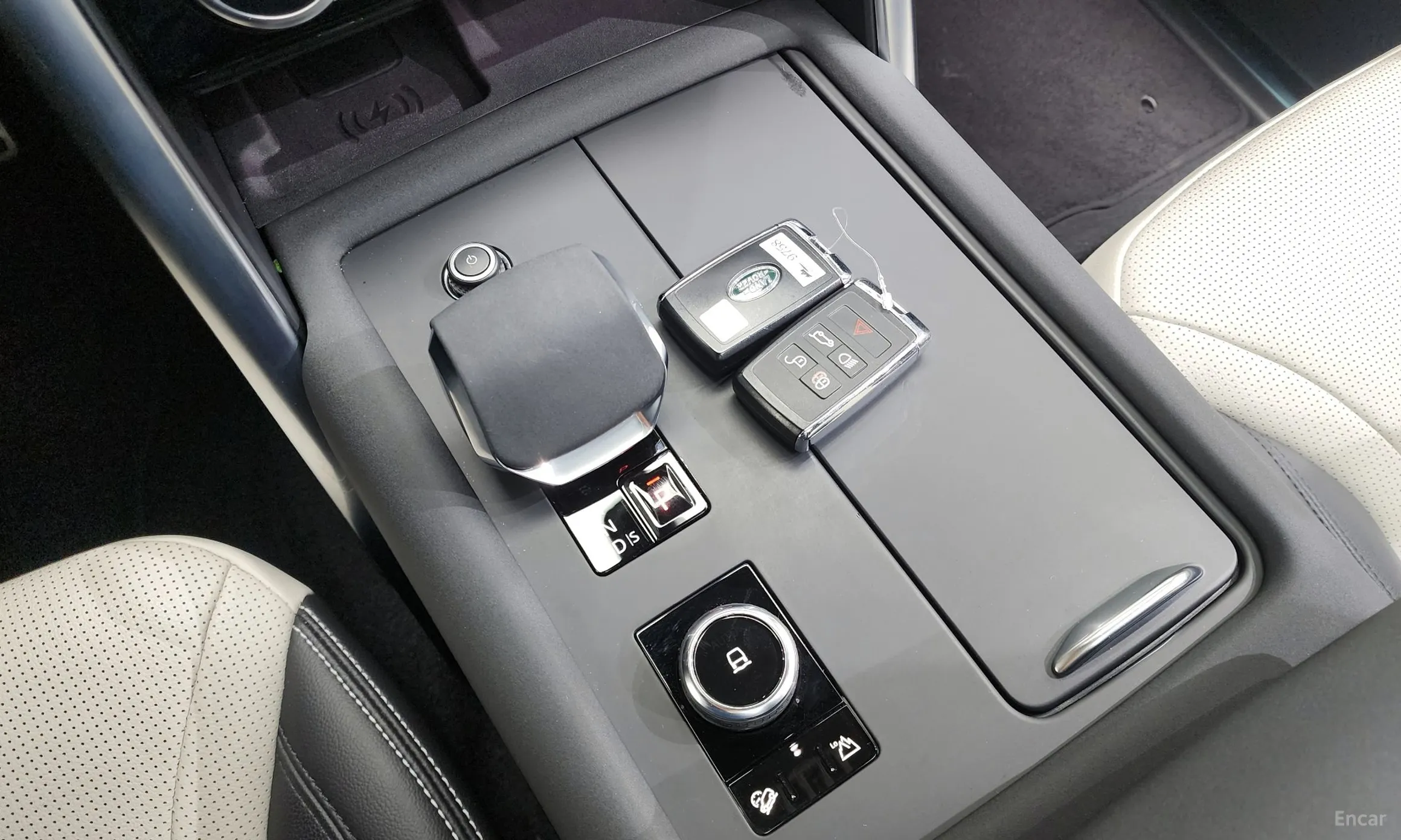 Land Rover Discovery 5 превью 9