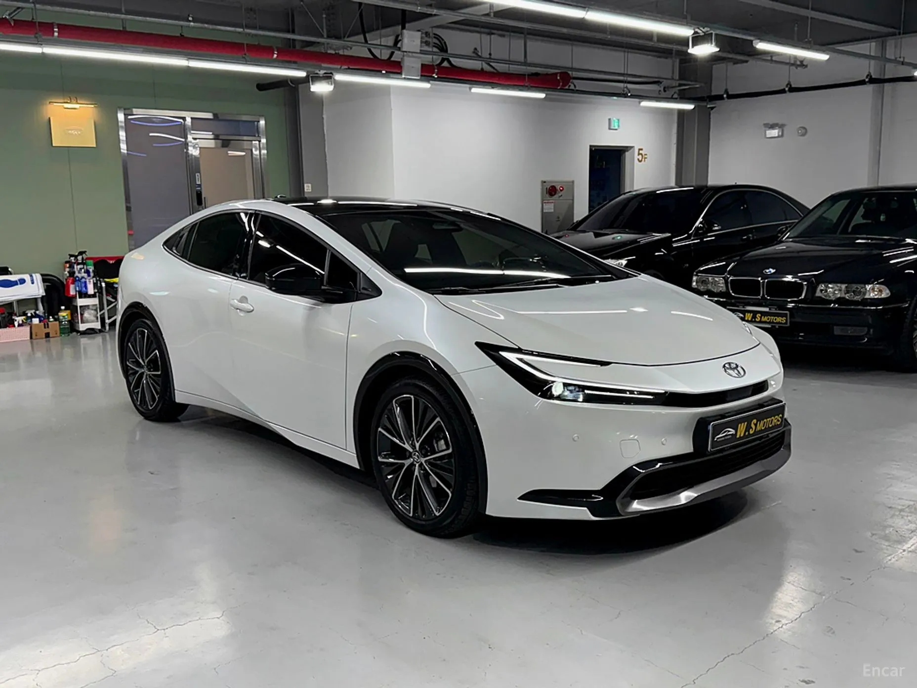 Toyota Prius 5th Generation превью 3