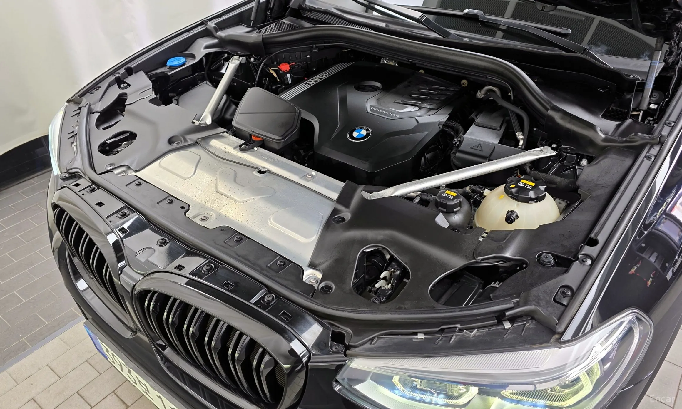 BMW X3 (G01) превью 6