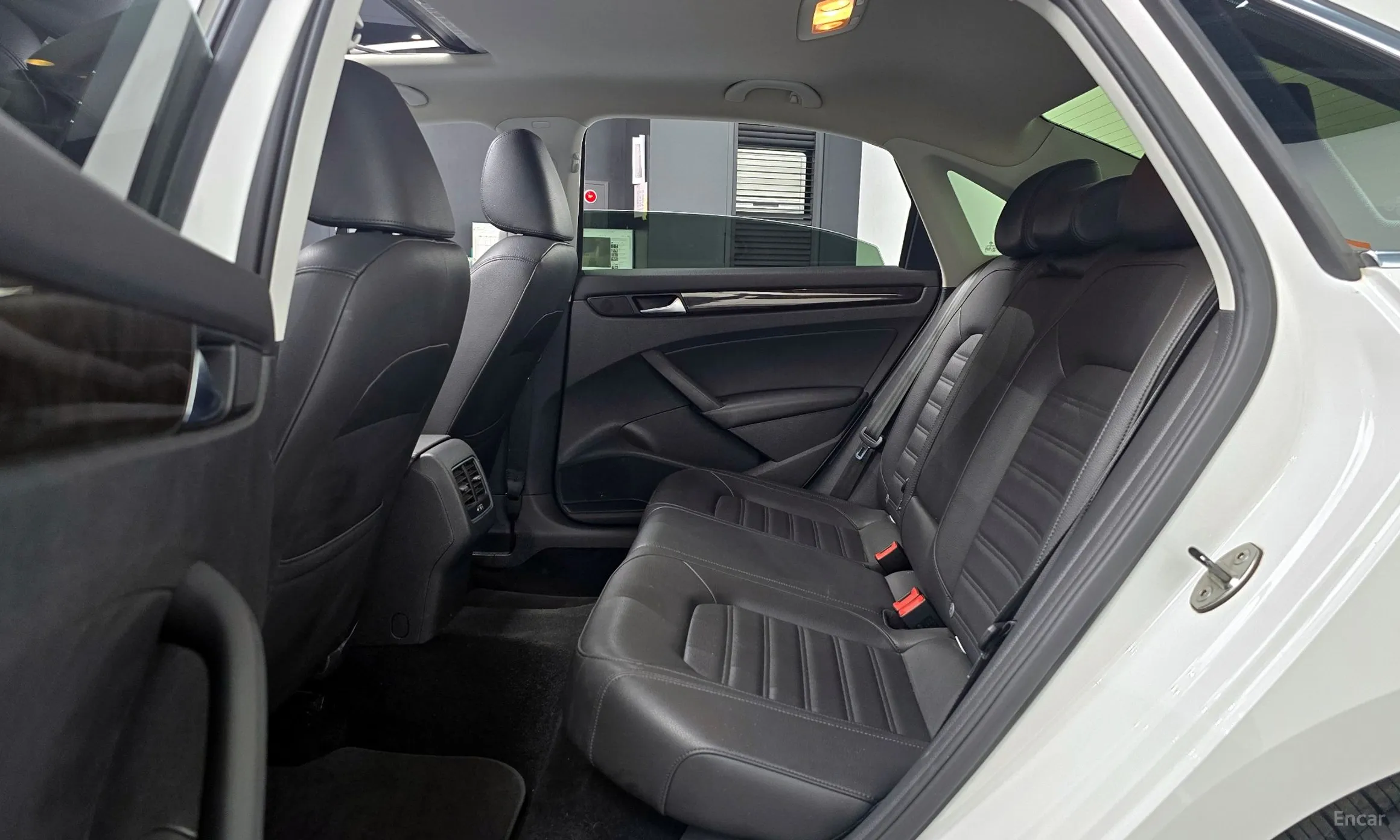 Volkswagen The New Passat превью 13
