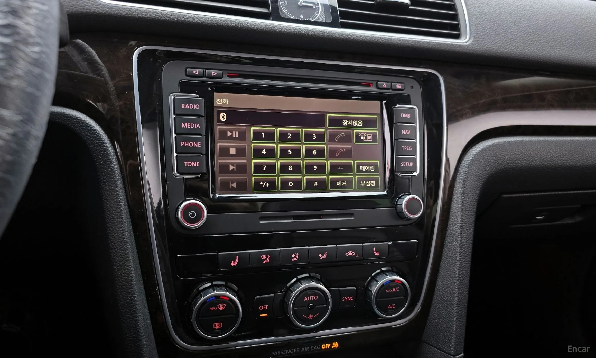 Volkswagen The New Passat превью 16