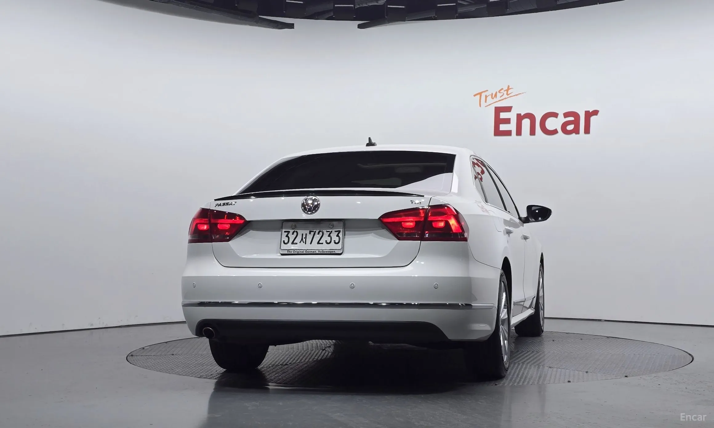 Volkswagen The New Passat превью 4