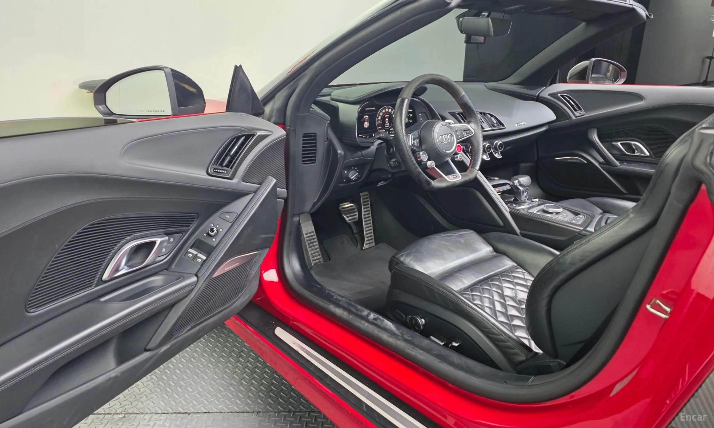 Audi R8 (4S) превью 10