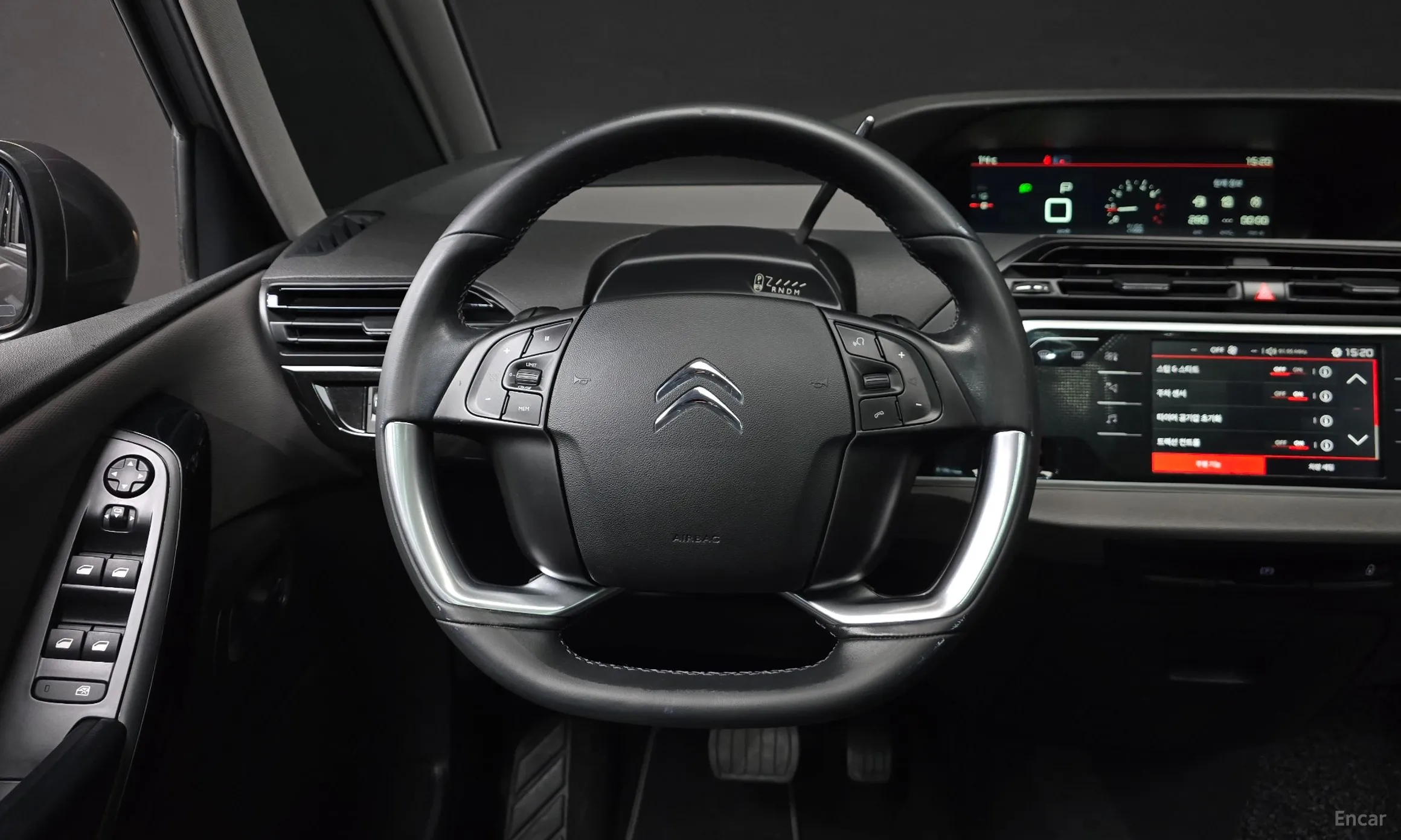 Citroën/DS Grand C4 Picasso превью 13