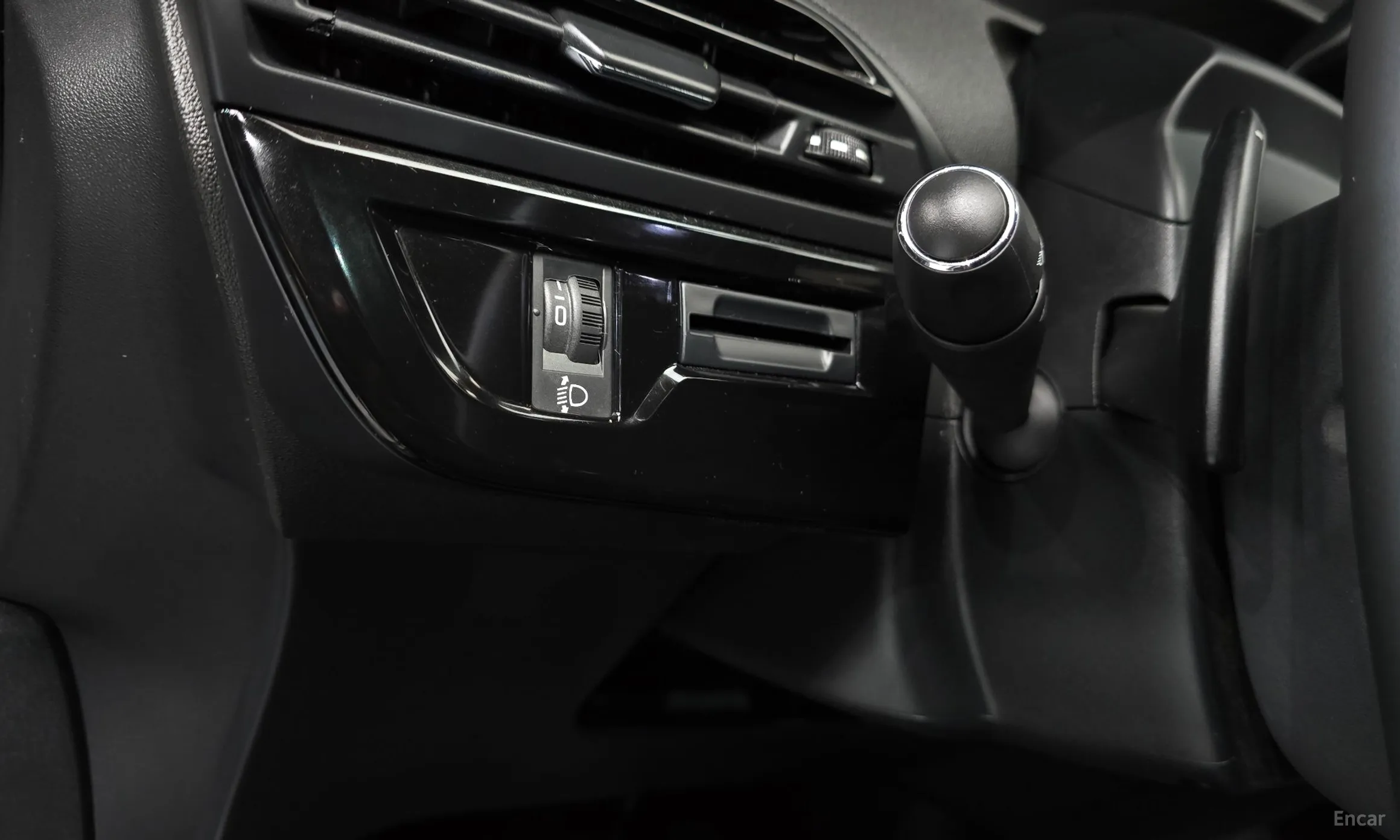 Citroën/DS Grand C4 Picasso превью 14