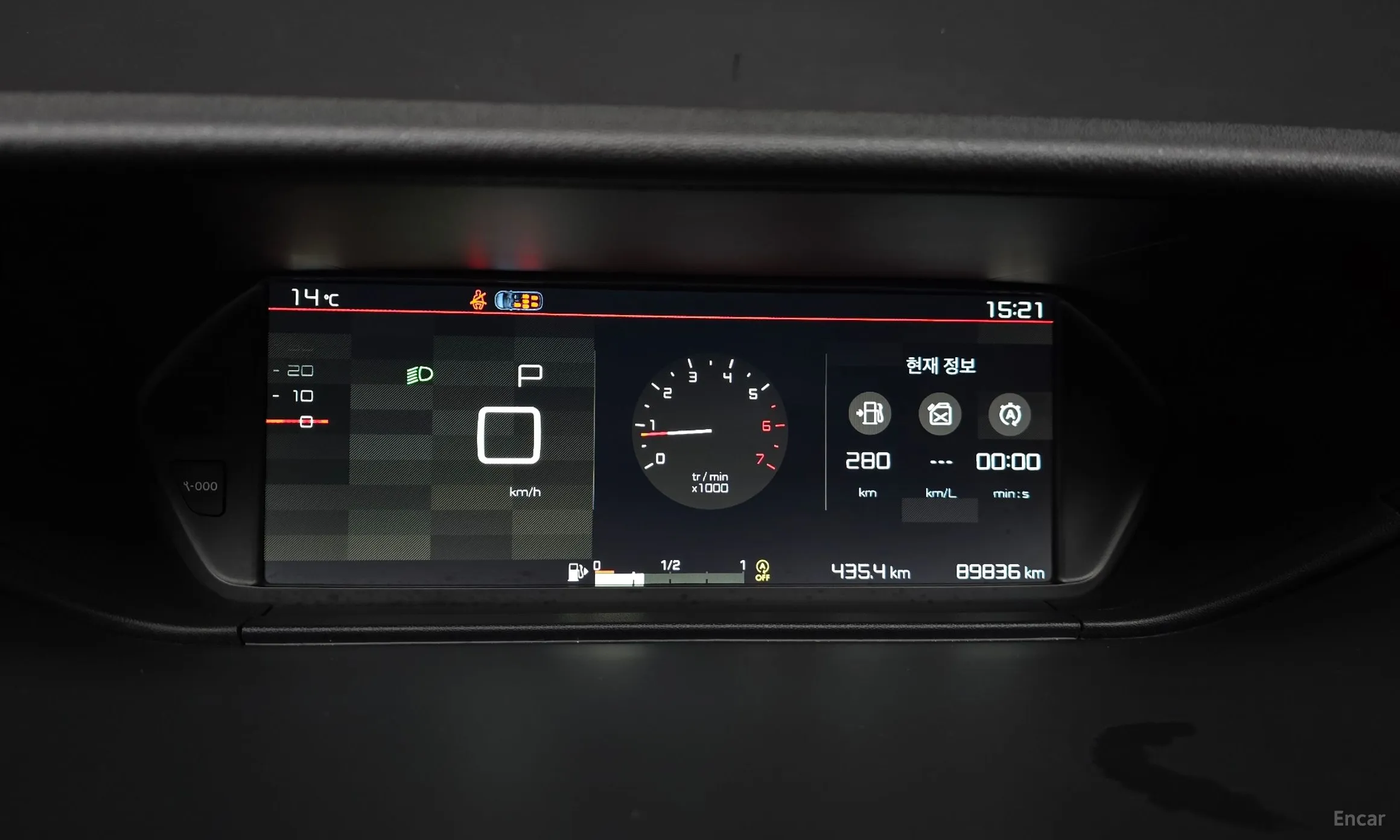 Citroën/DS Grand C4 Picasso превью 8