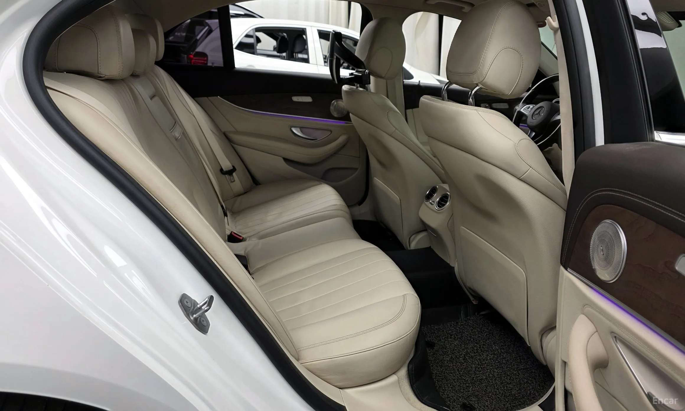 Mercedes Benz E-Class W213 превью 12