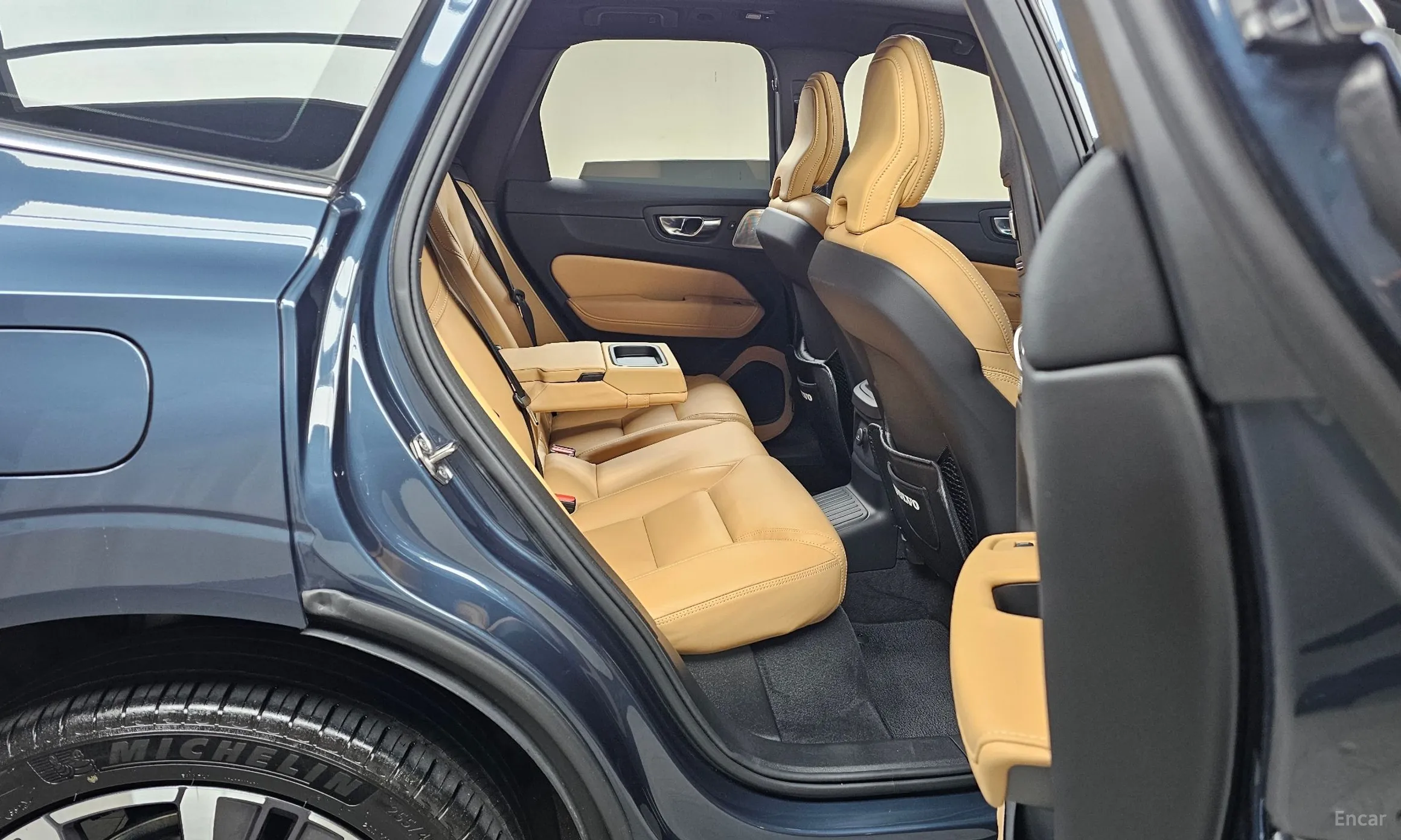 Volvo XC60 Gen 2 превью 12
