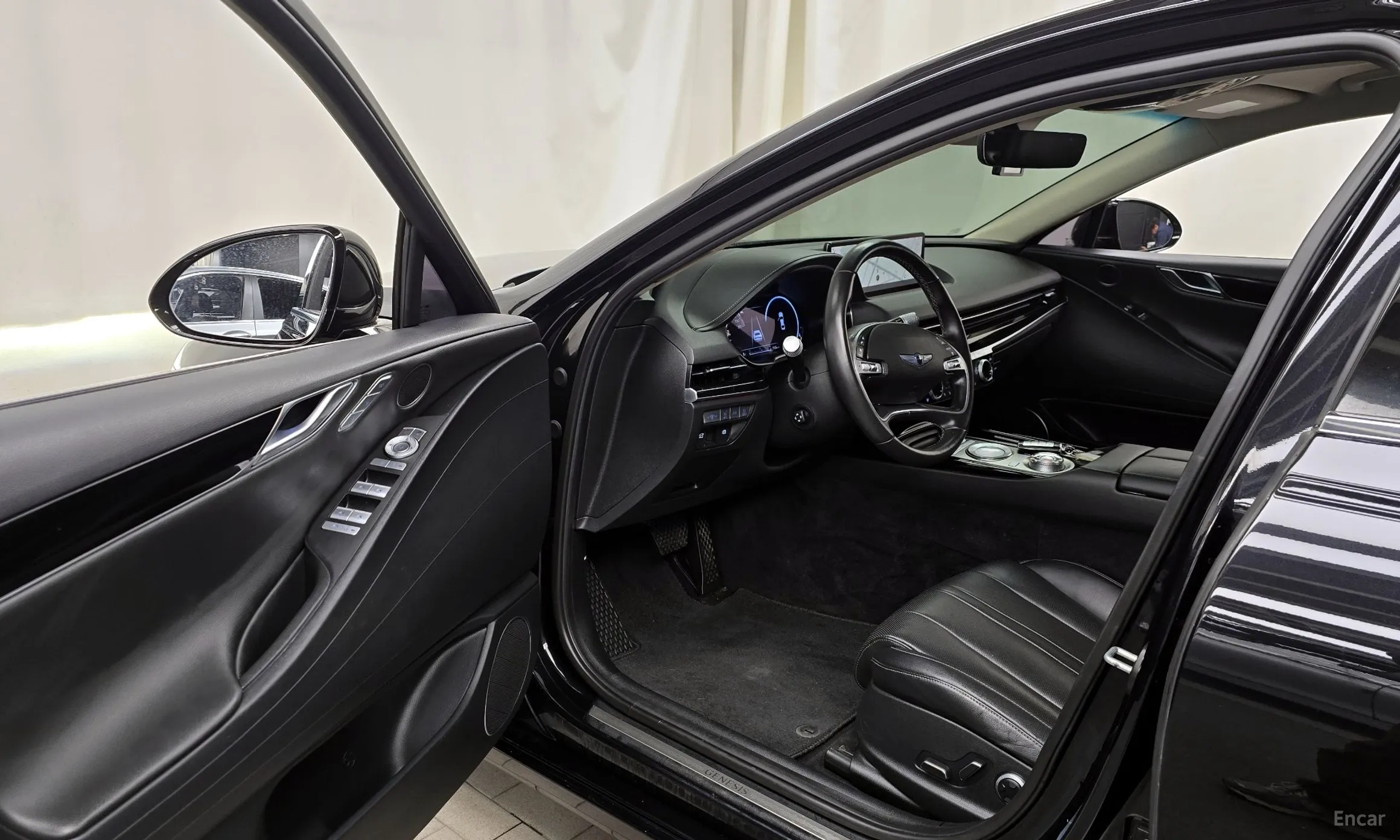Genesis G80 (RG3) превью 10