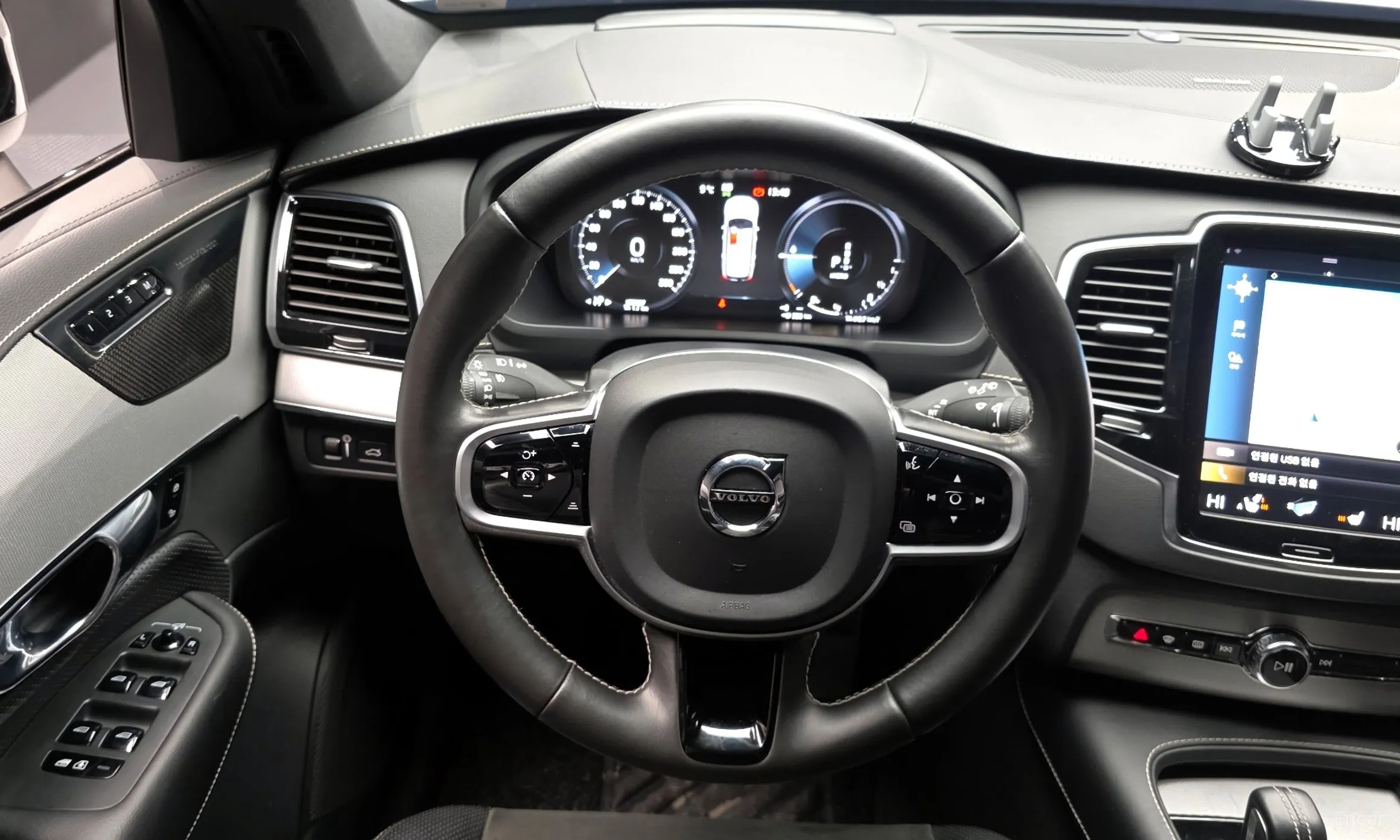 Volvo XC90 Gen 2 превью 13