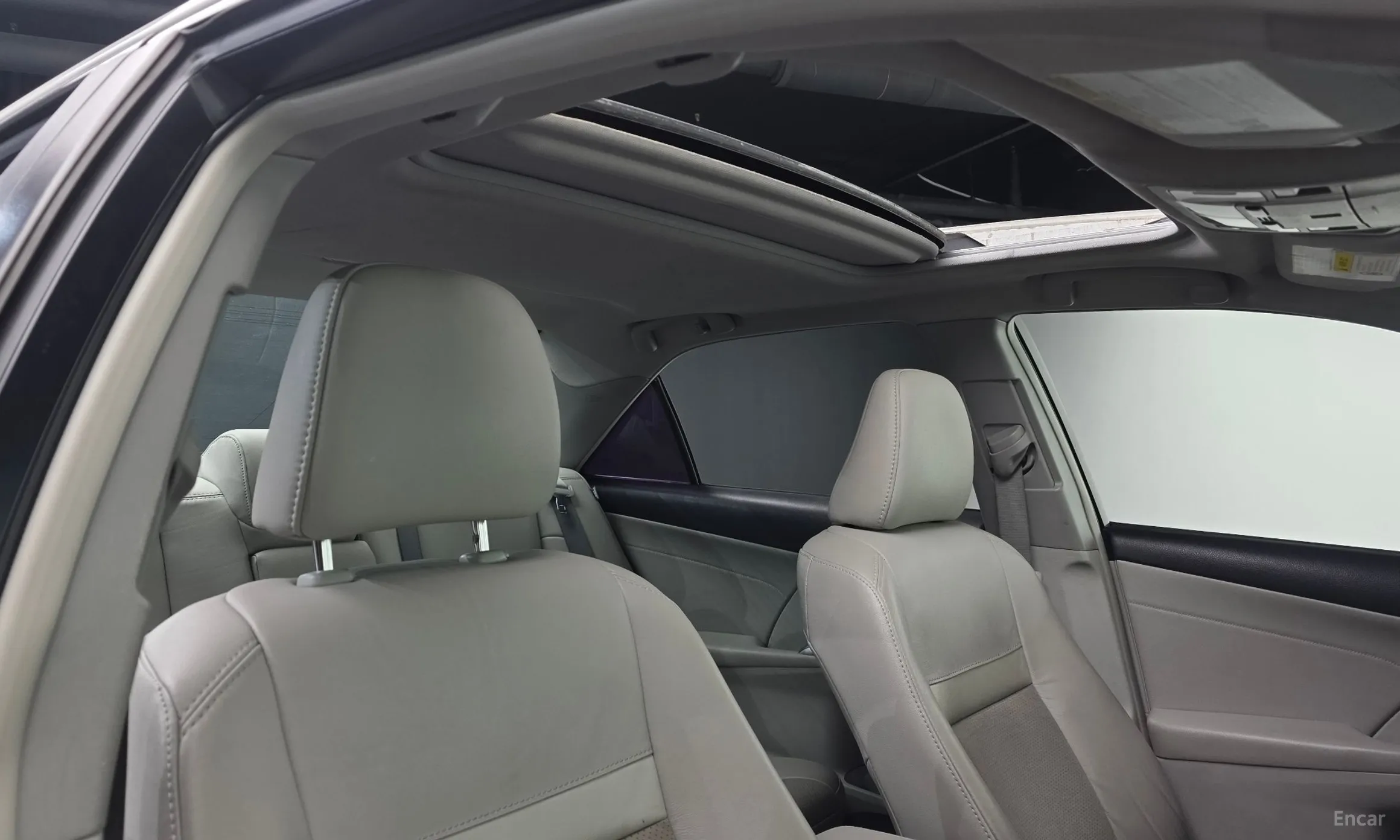 Toyota New Camry превью 17
