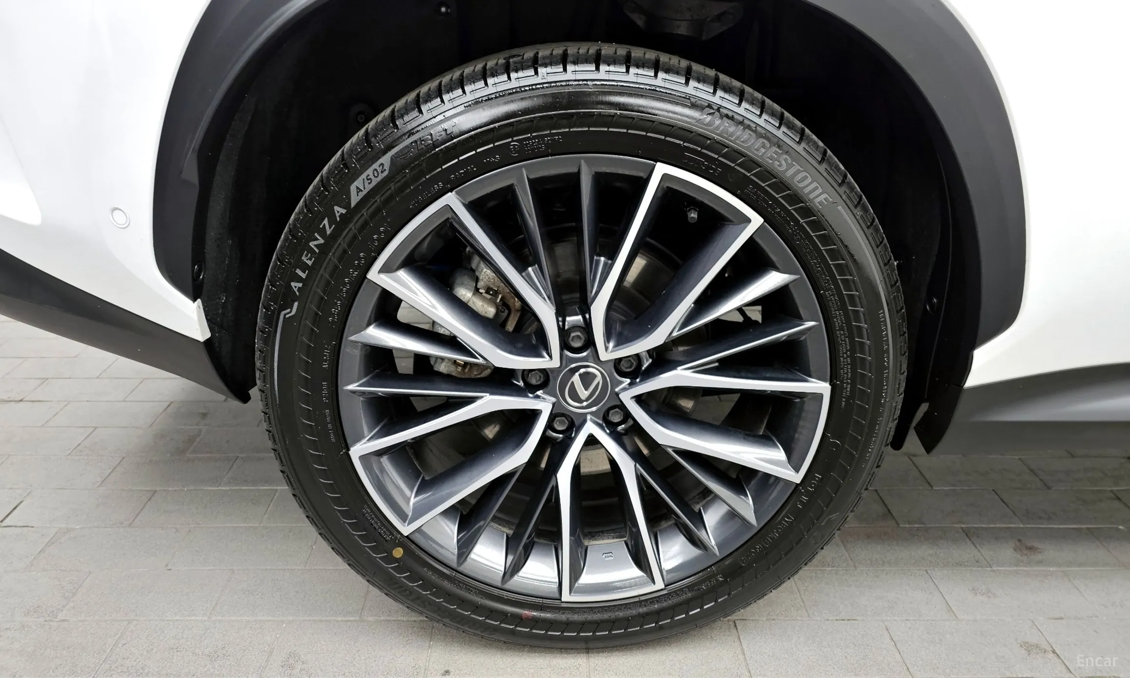 Lexus NX350h Gen 2 превью 5