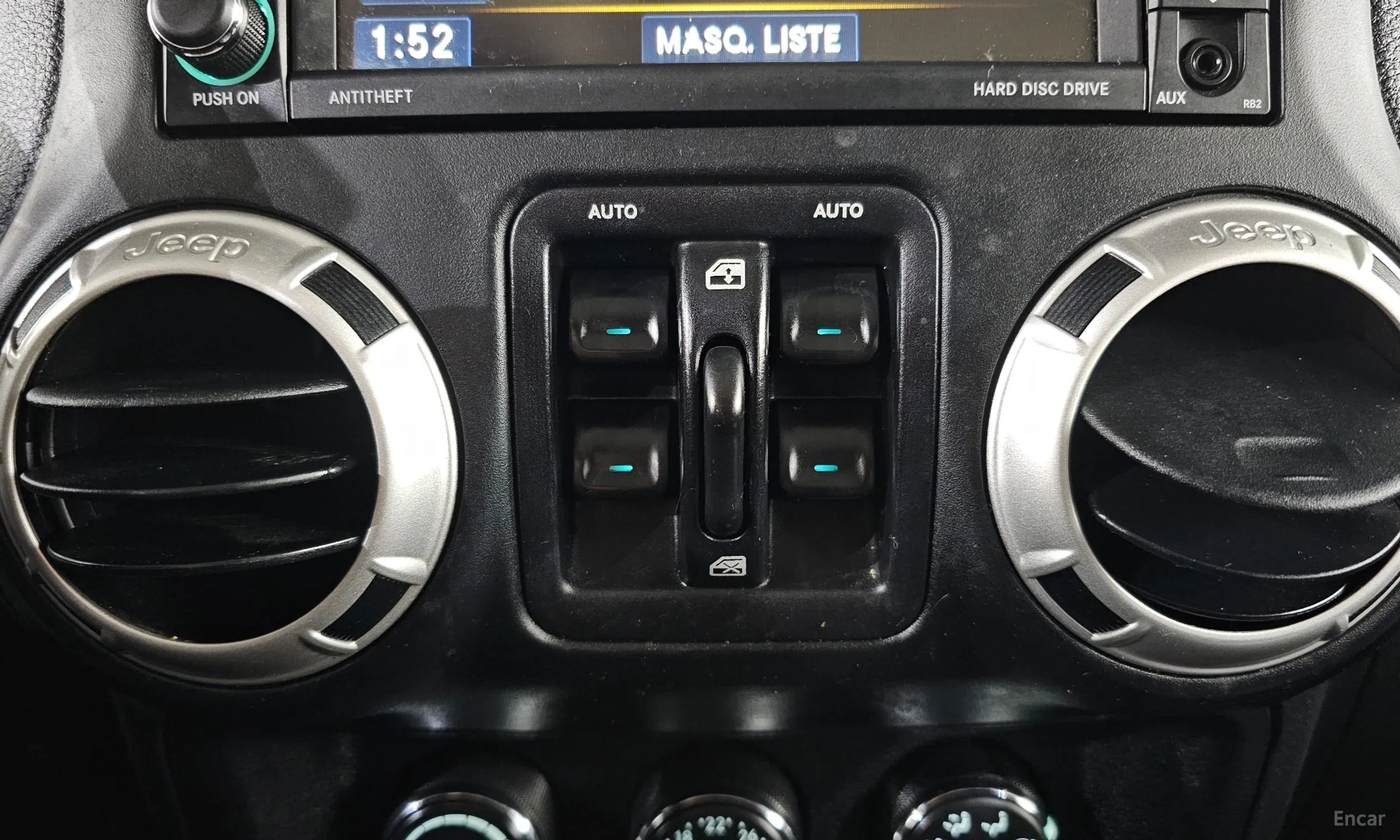 Jeep Wrangler (JK) превью 18