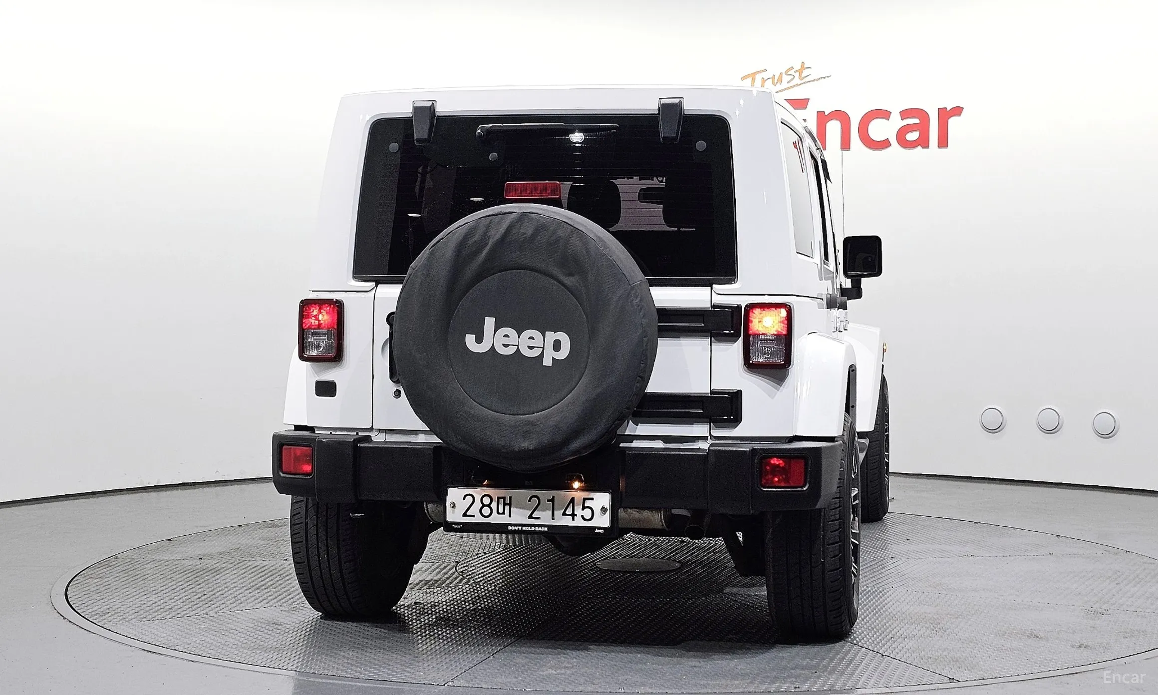 Jeep Wrangler (JK) превью 4