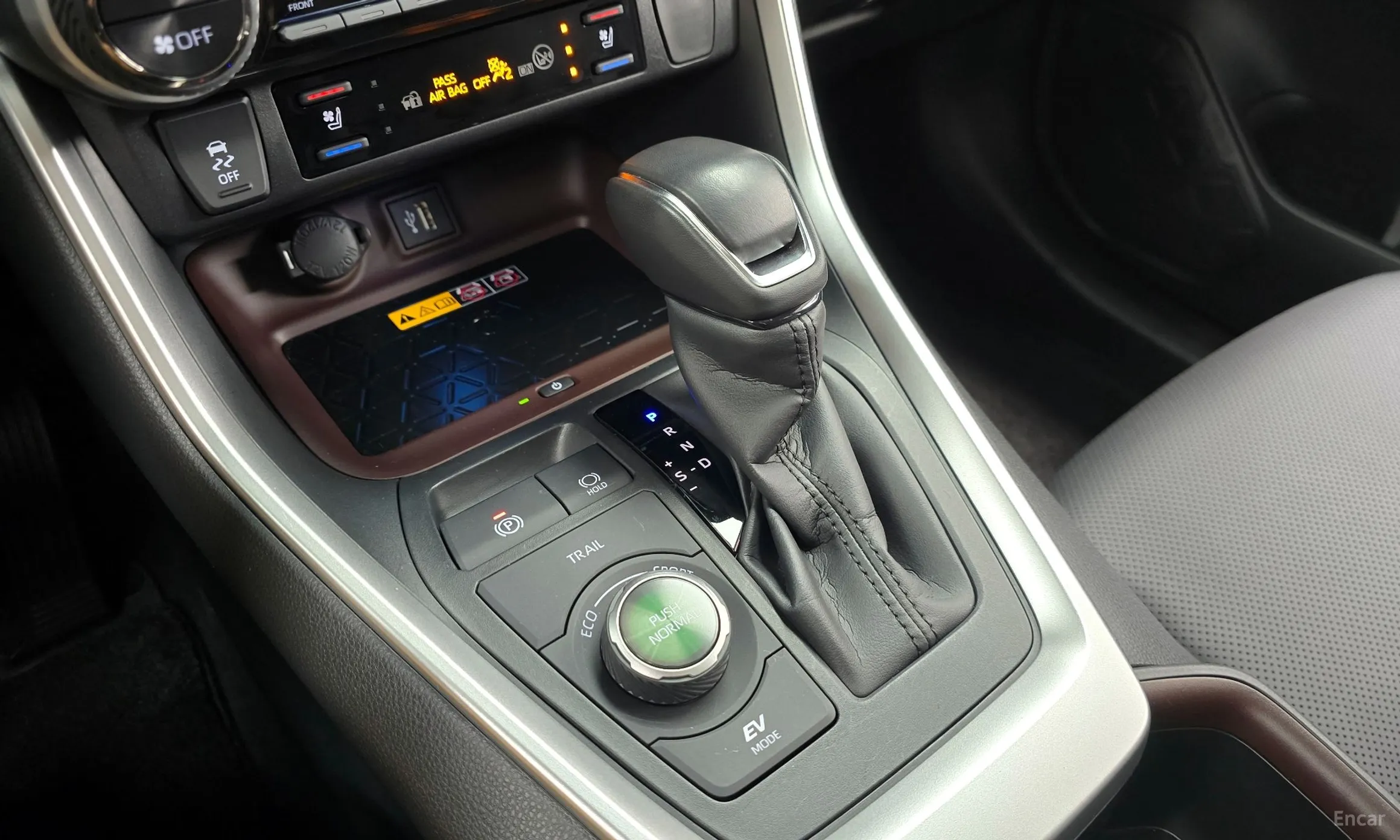 Toyota RAV4 5th Generation превью 9