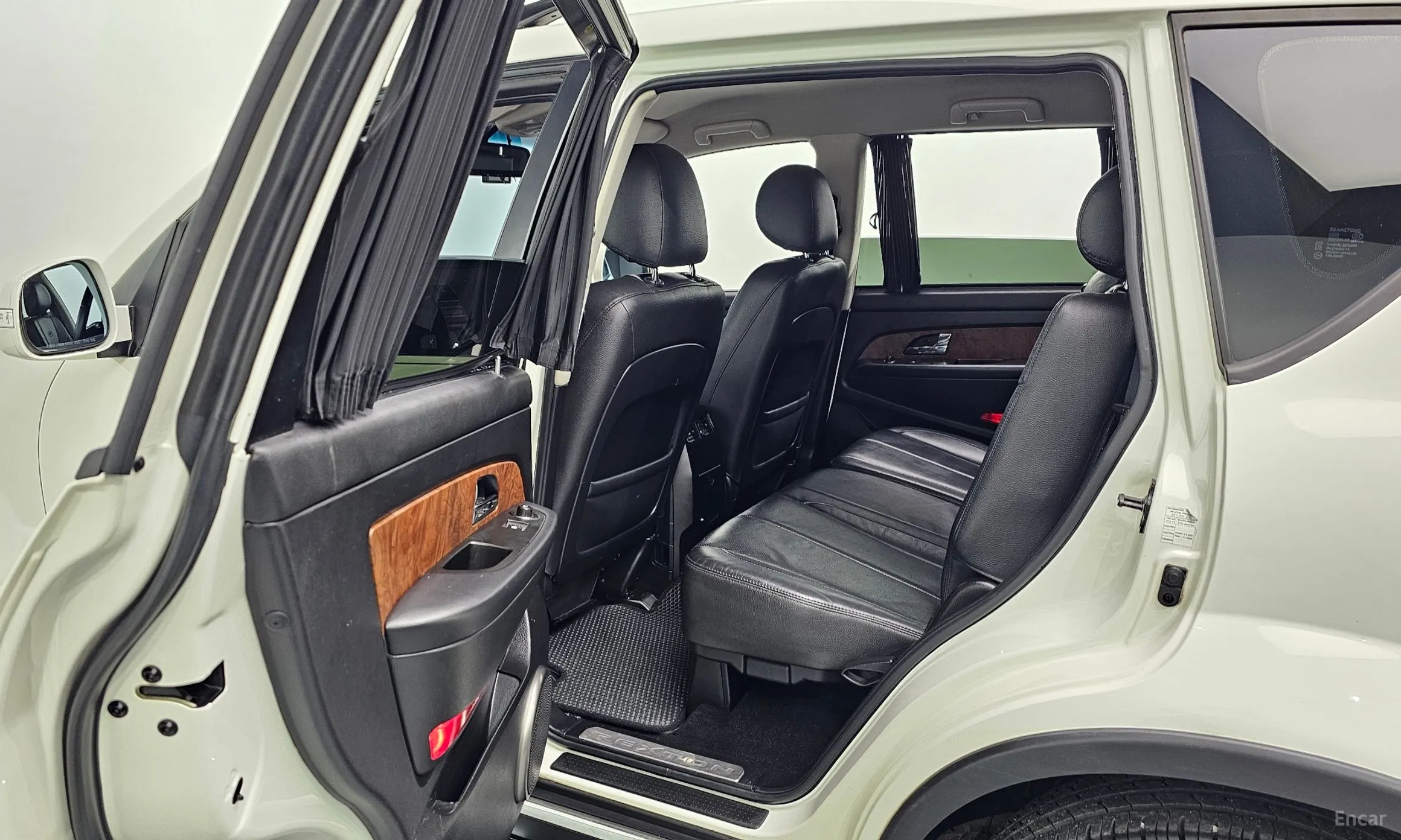 KG Mobility (SsangYong) Rexton W превью 12