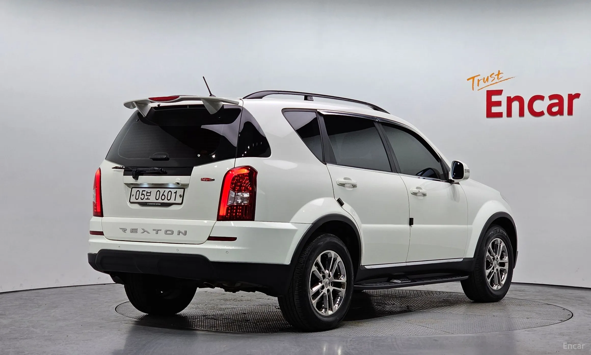 KG Mobility (SsangYong) Rexton W превью 2