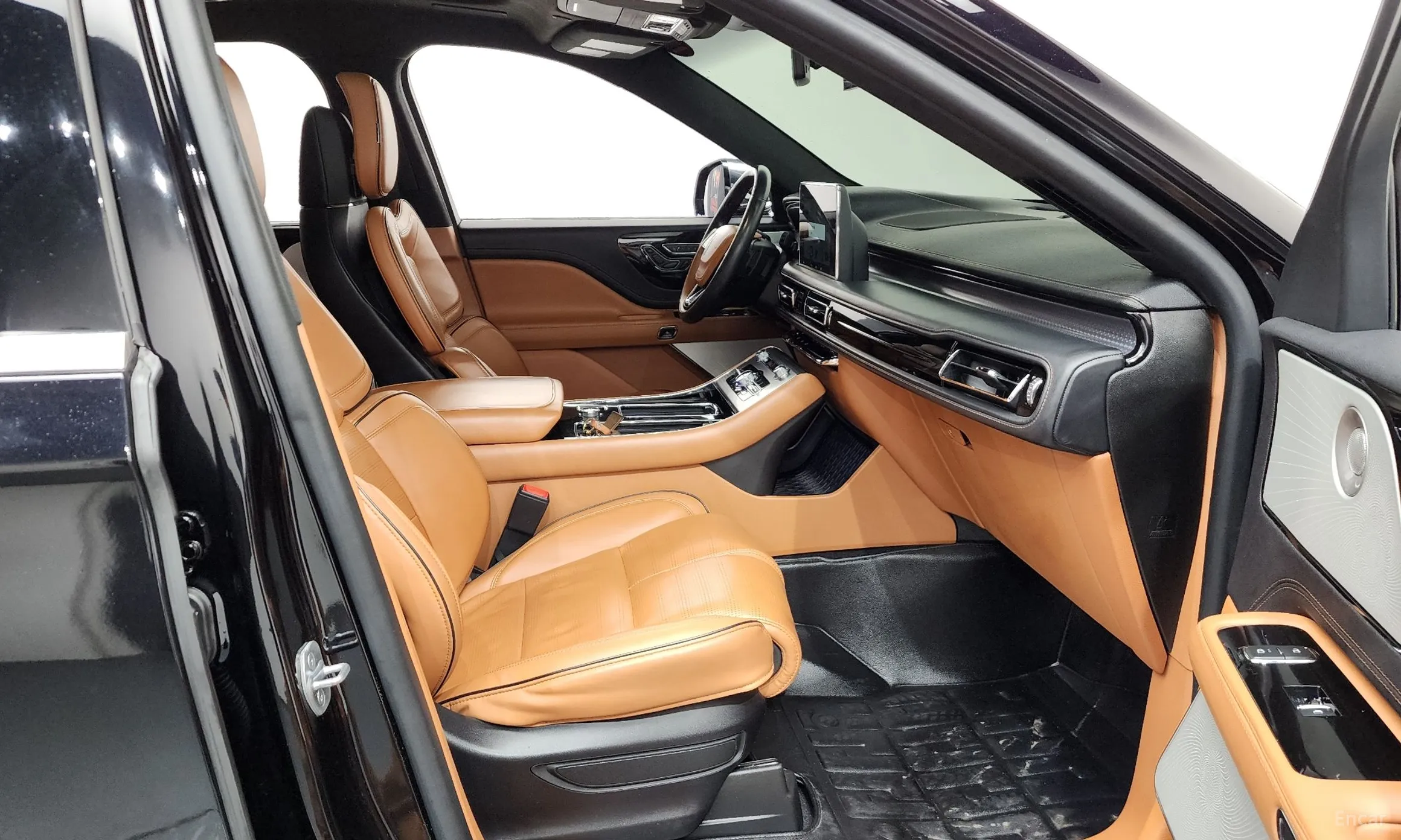 Lincoln Aviator 2nd Generation превью 11