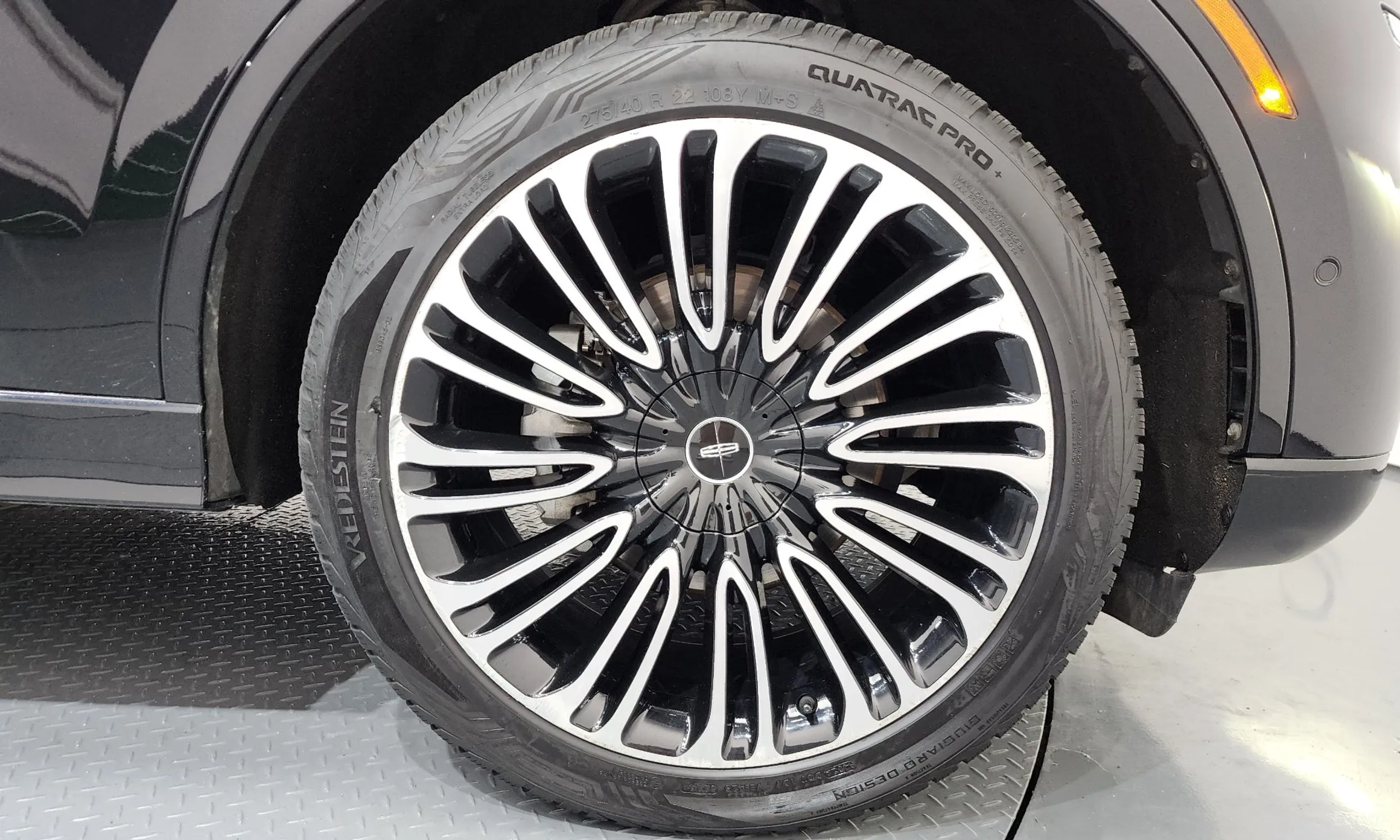Lincoln Aviator 2nd Generation превью 5