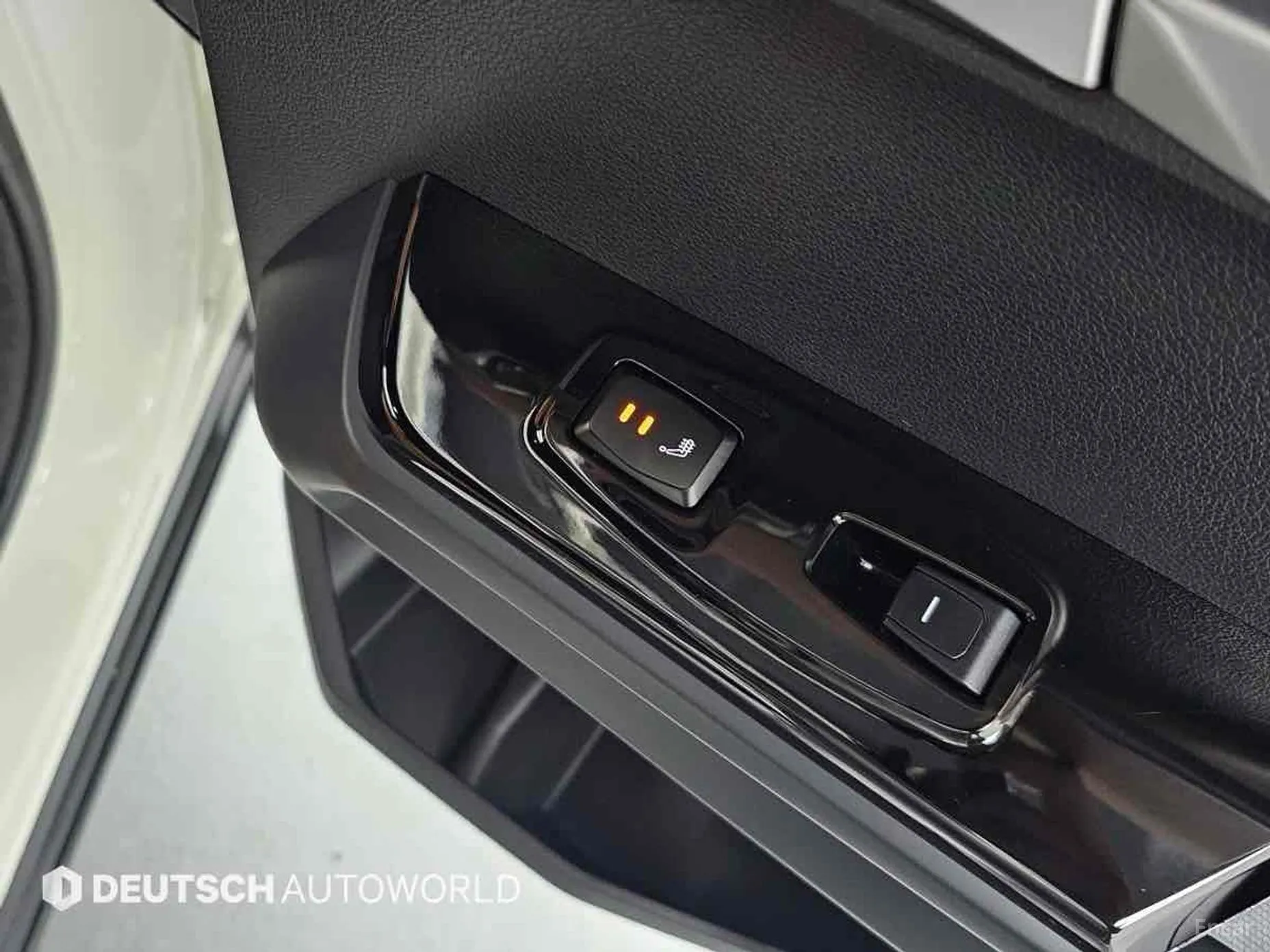 KG Mobility (SsangYong) Torres превью 12