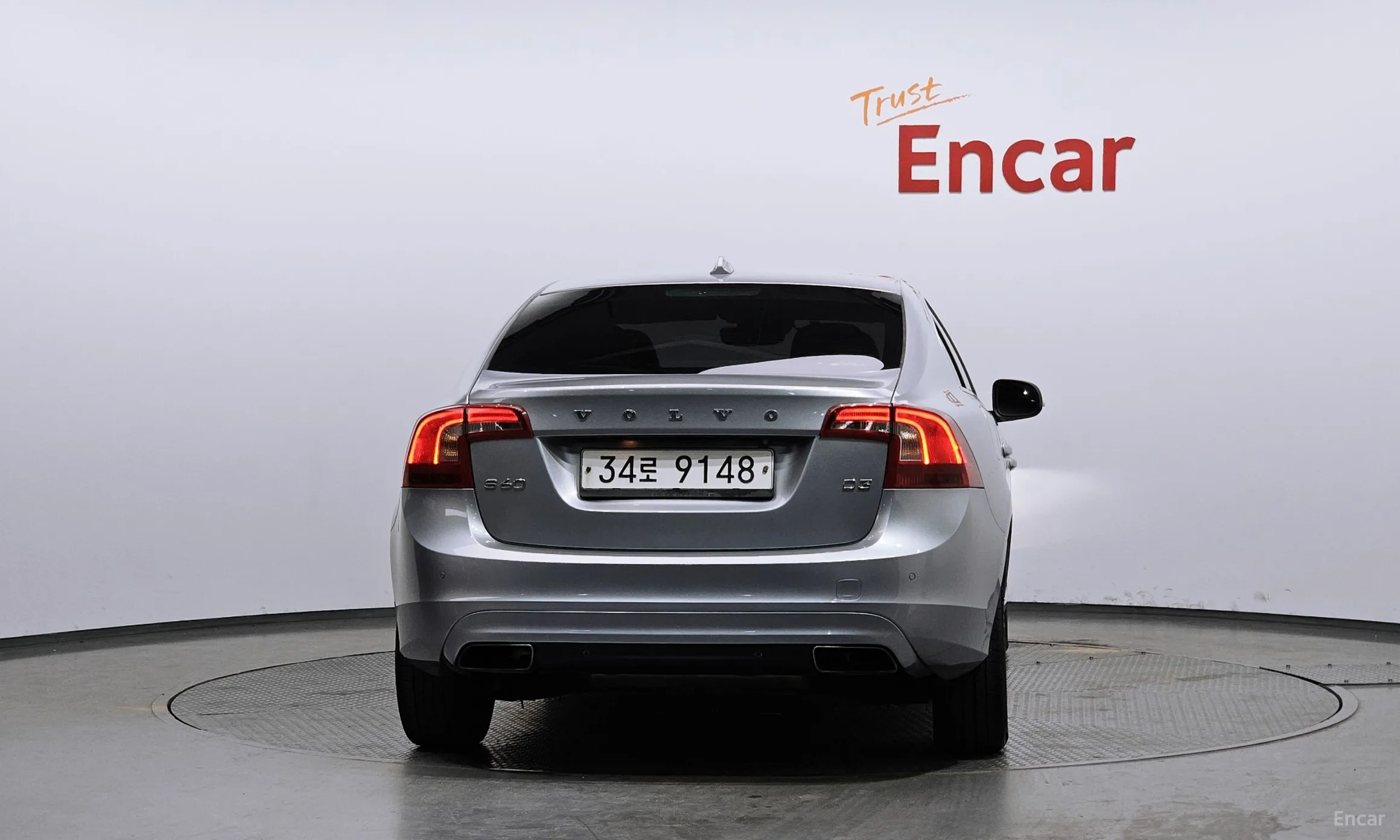 Volvo S60 превью 4