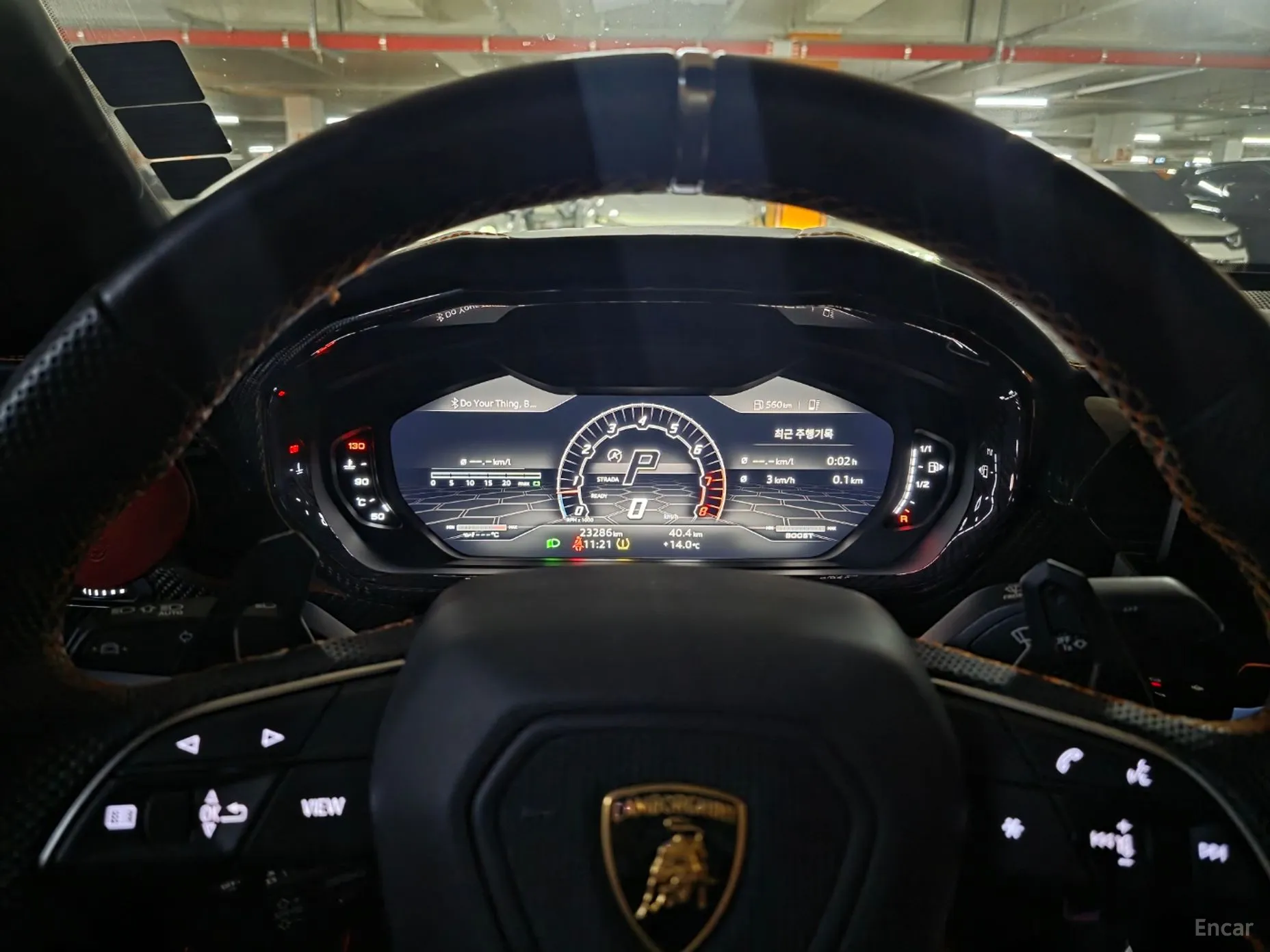 Lamborghini Urus превью 6