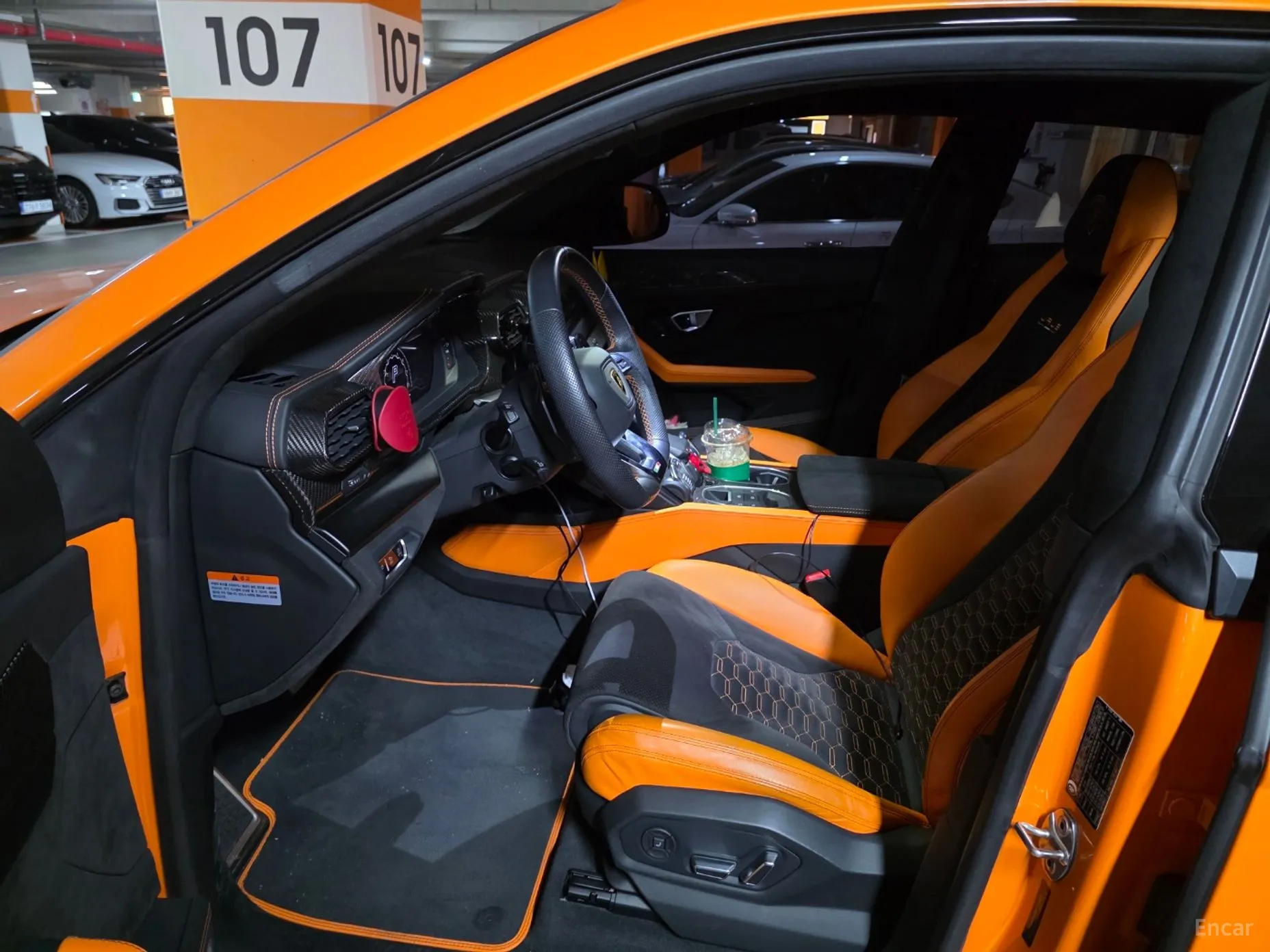 Lamborghini Urus превью 9