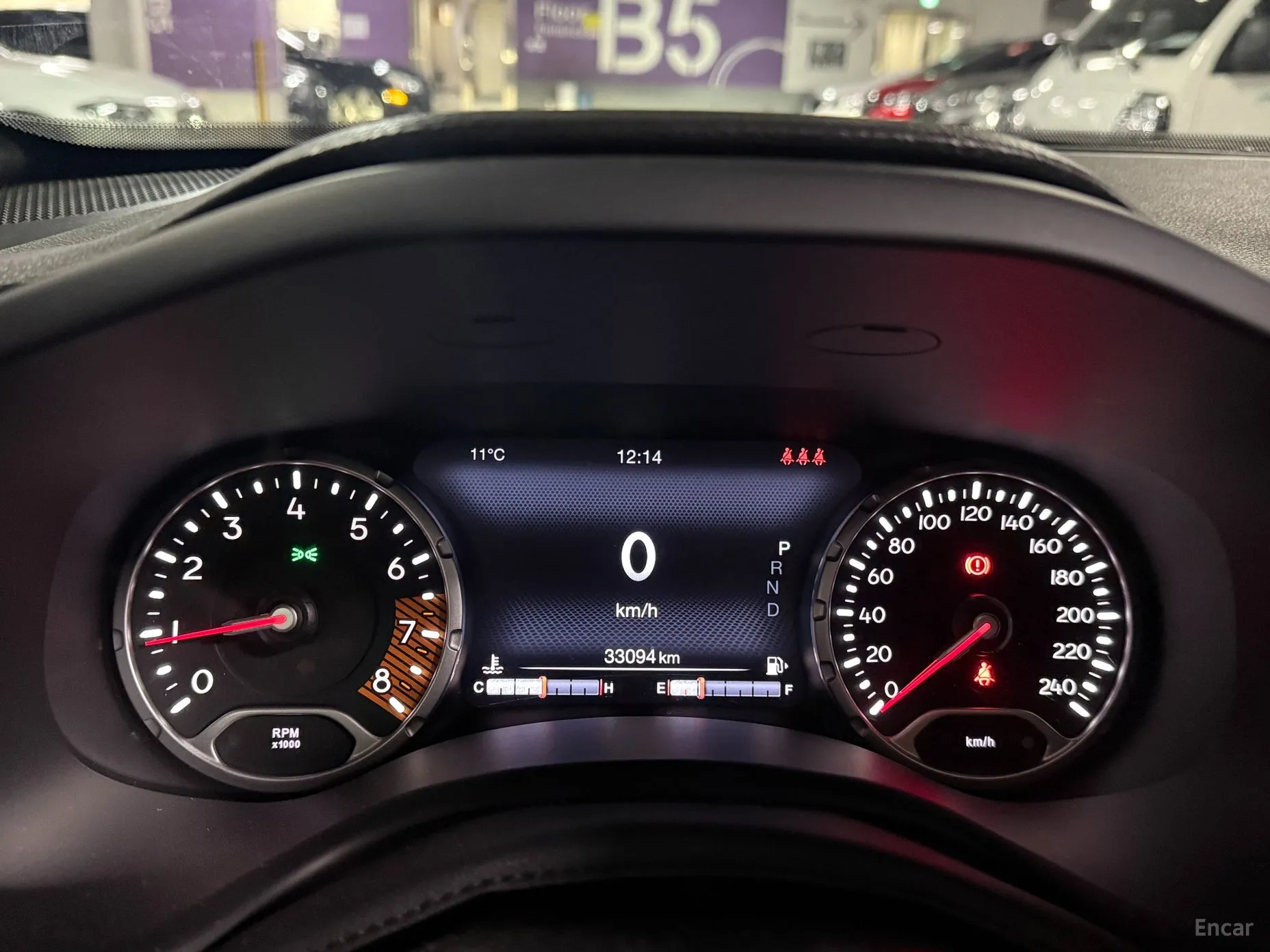 Jeep Renegade превью 8
