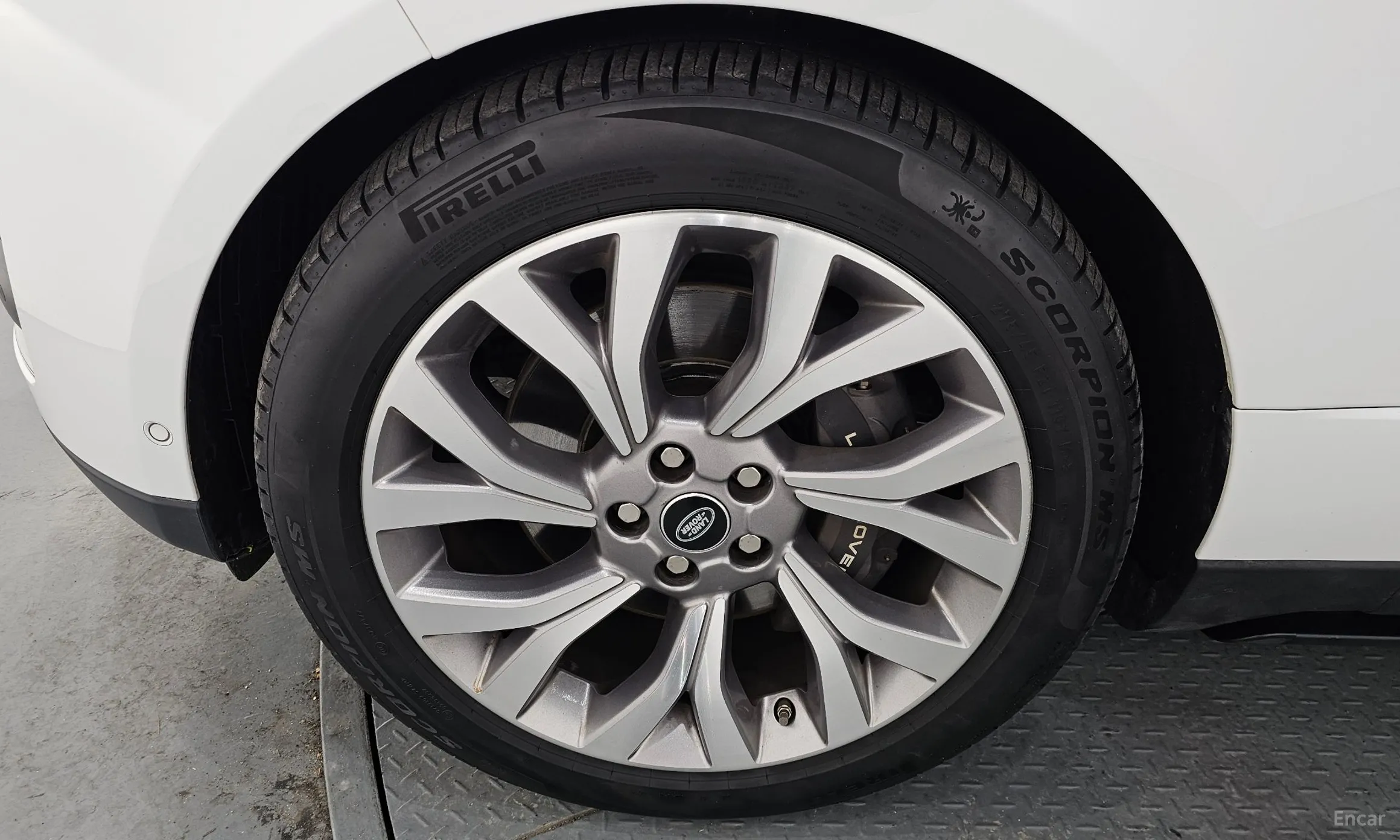 Land Rover Range Rover 4th Generation превью 5