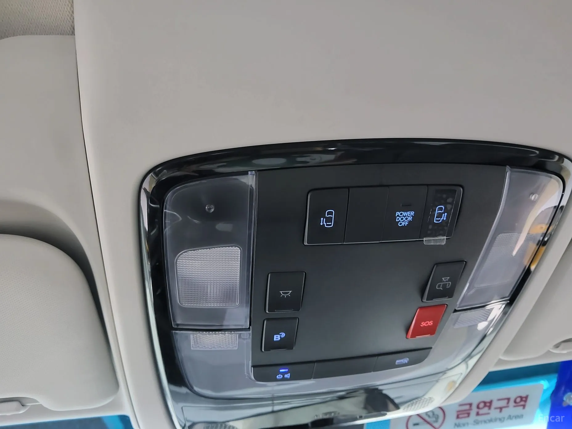 Hyundai Staria превью 18