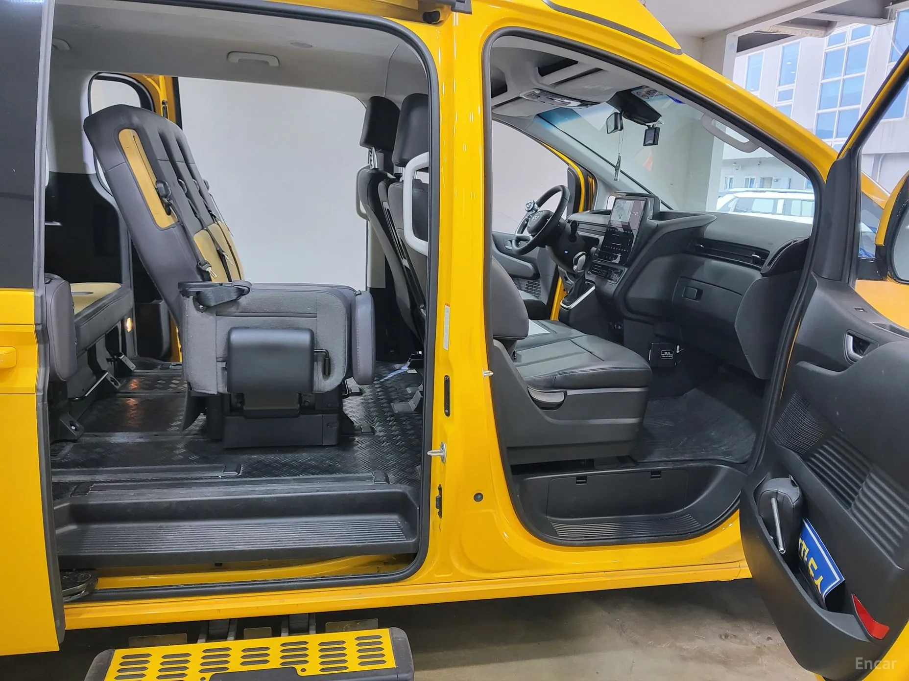 Hyundai Staria превью 19