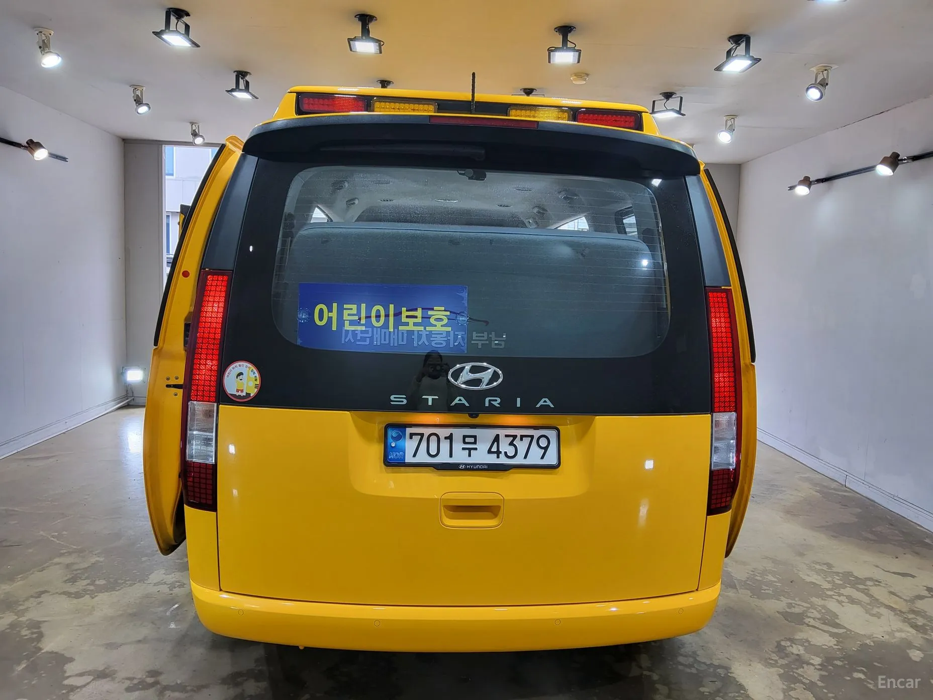 Hyundai Staria превью 4