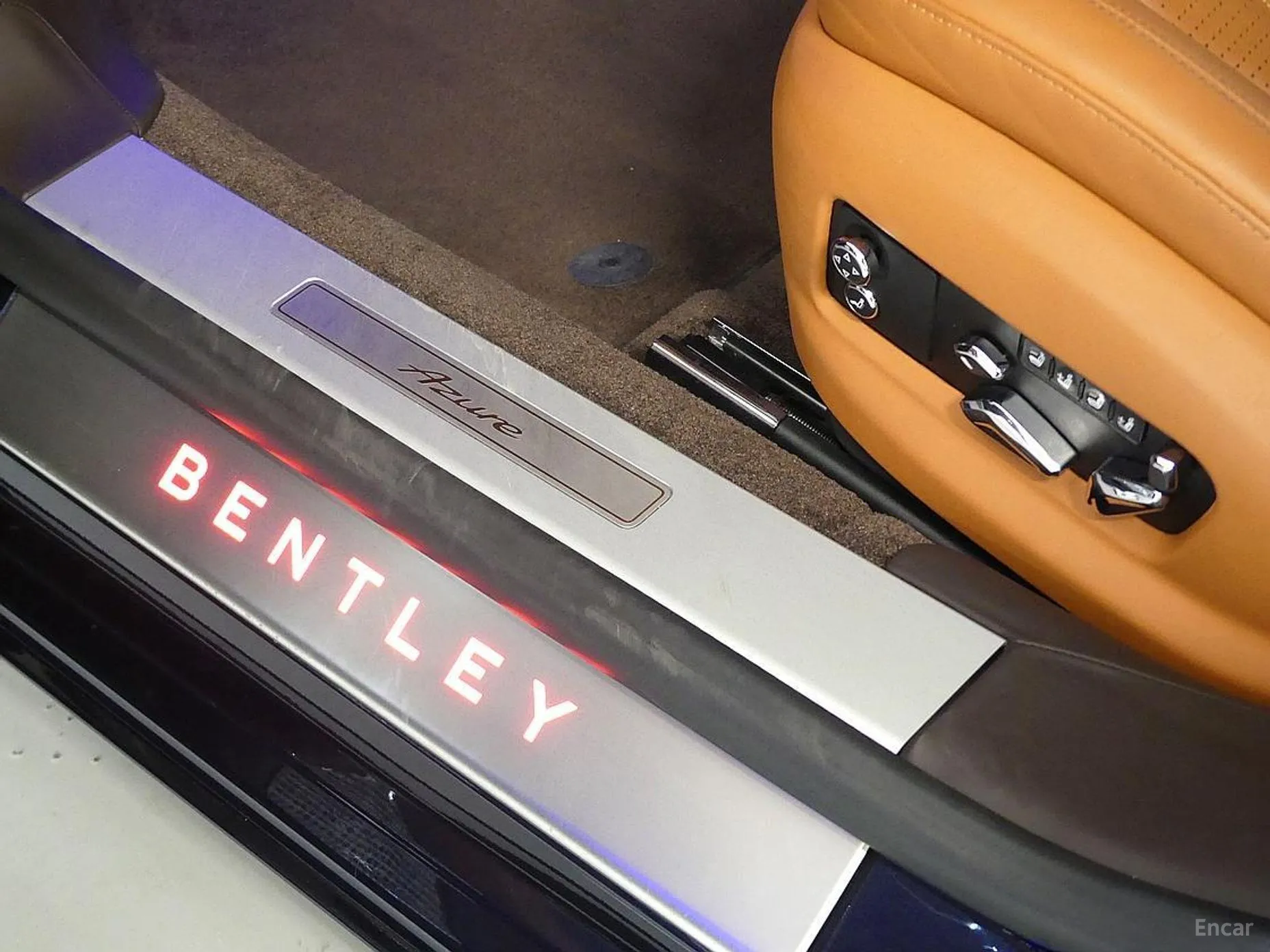 Bentley Flying Spur 3rd Generation превью 16