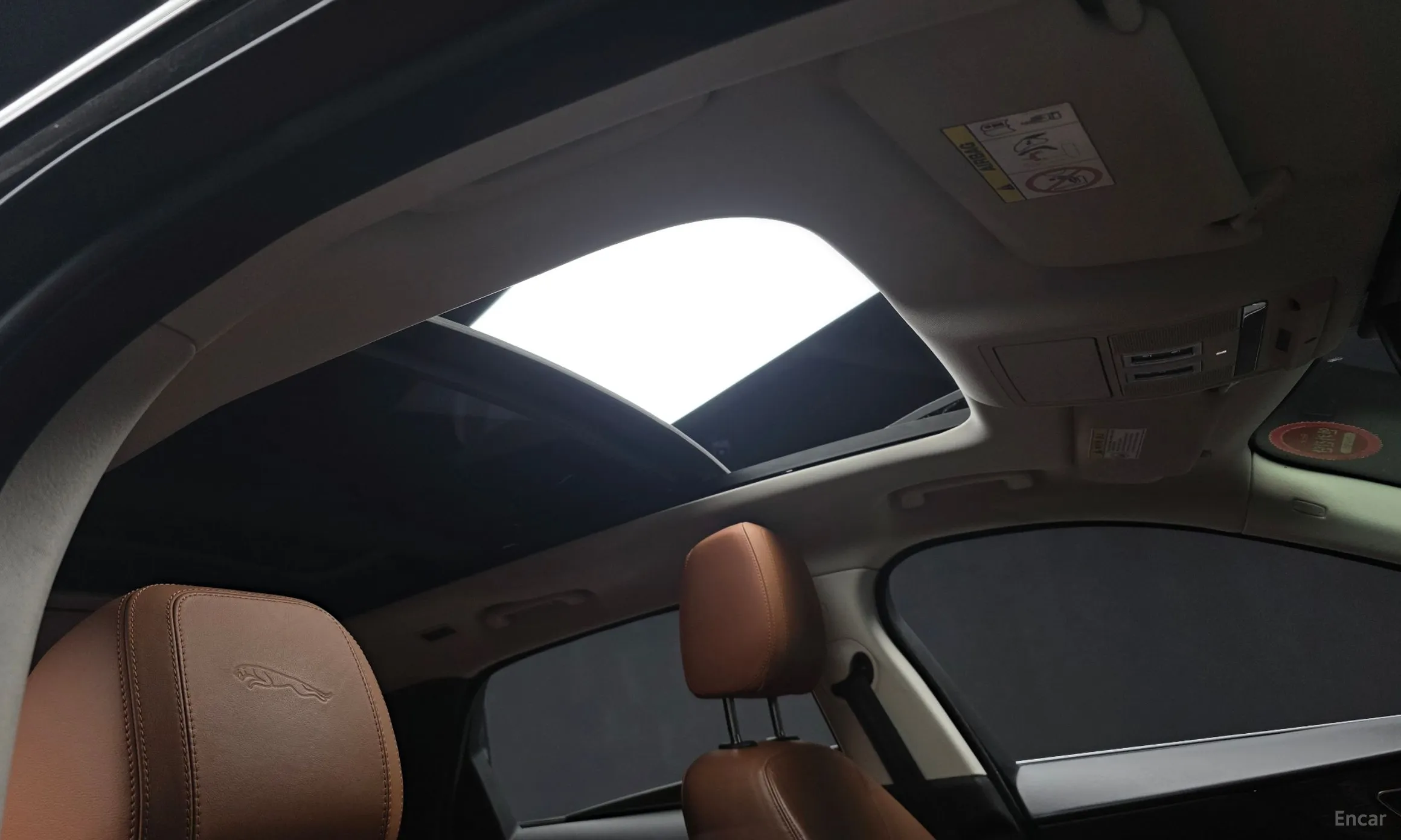 Jaguar F-PACE превью 18