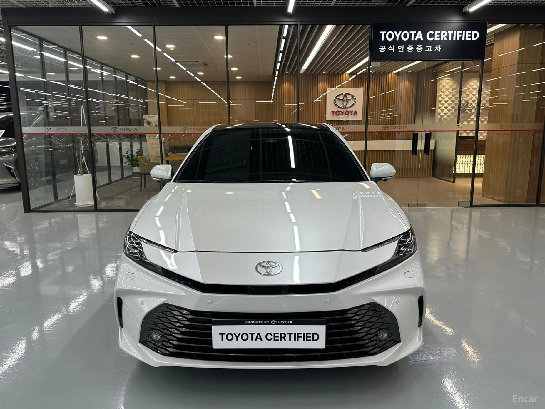 Toyota Camry (XV80) превью 3