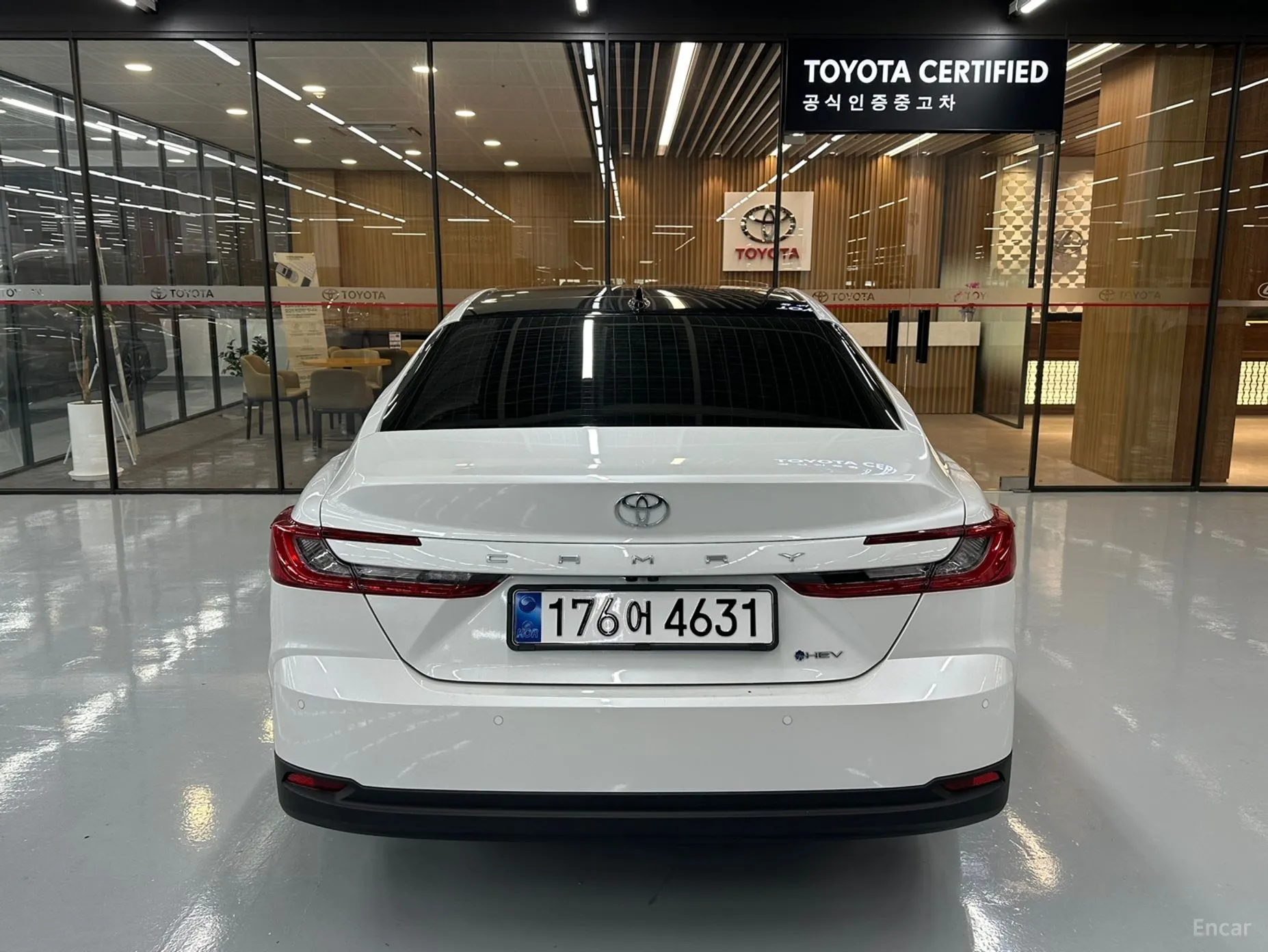 Toyota Camry (XV80) превью 4