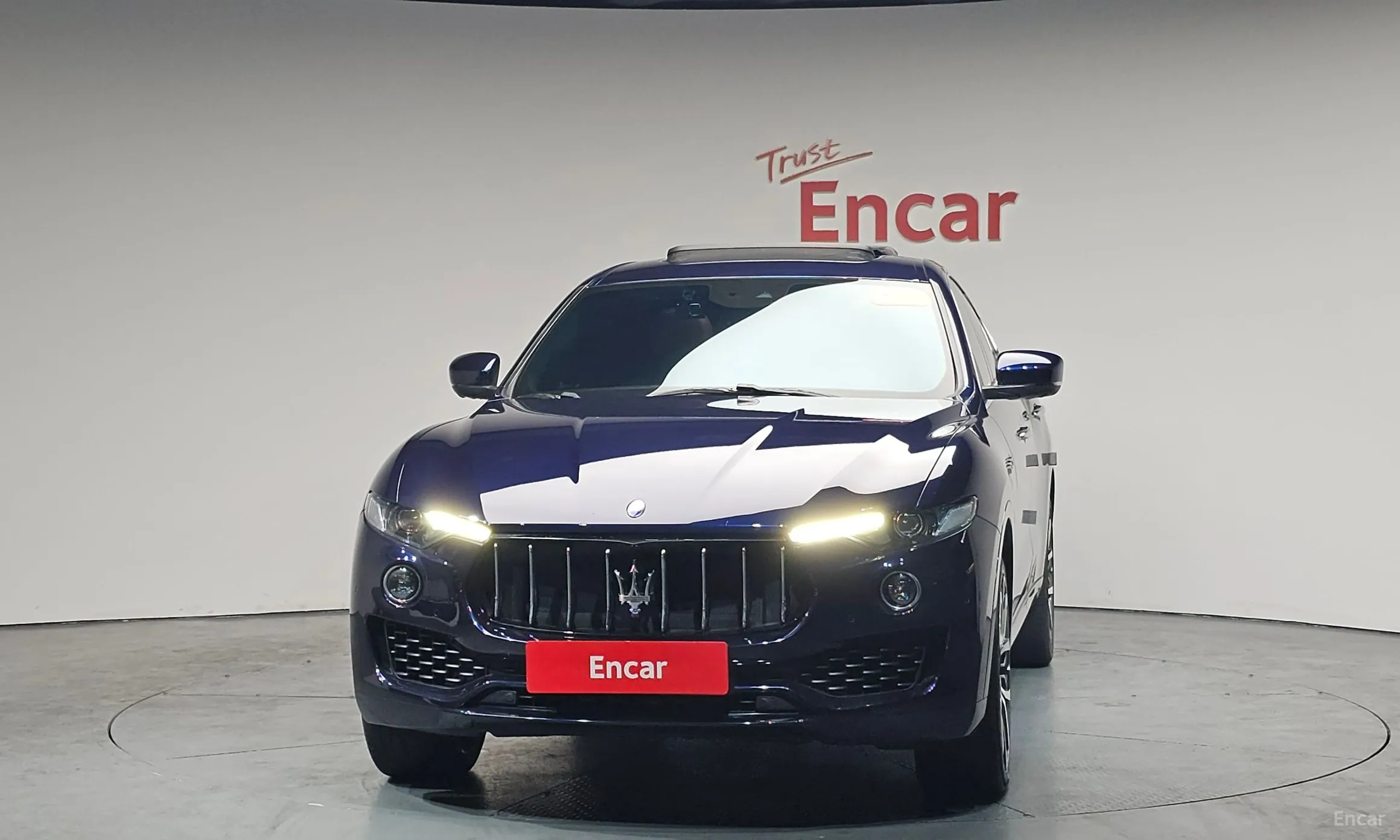 Maserati Levante превью 3