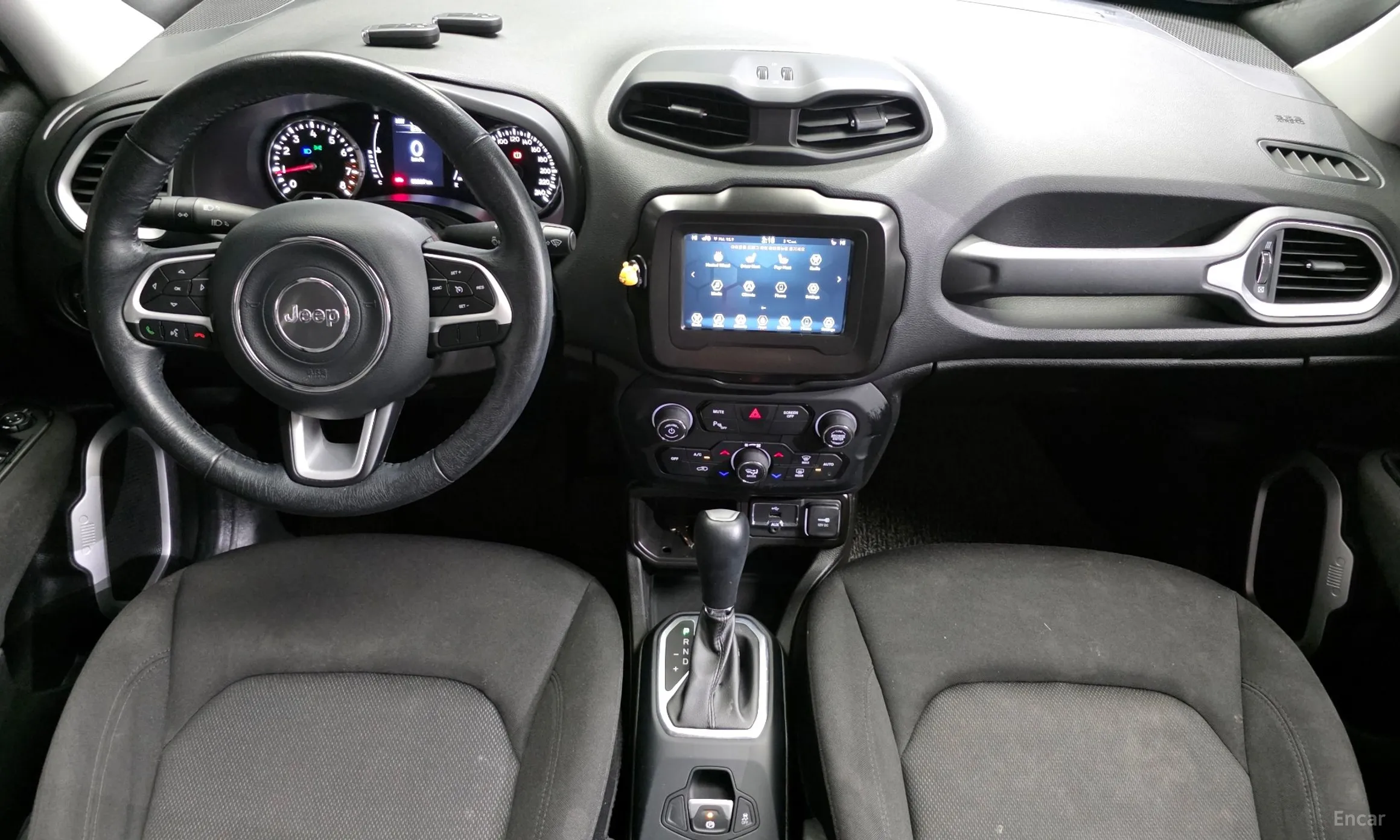 Jeep Renegade превью 7