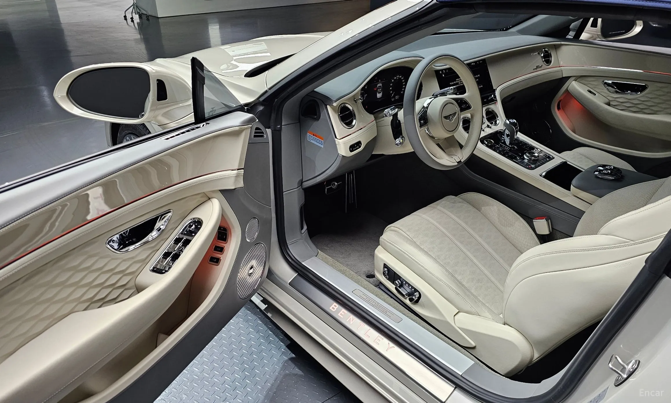 Bentley Continental GT 4th Generation превью 11