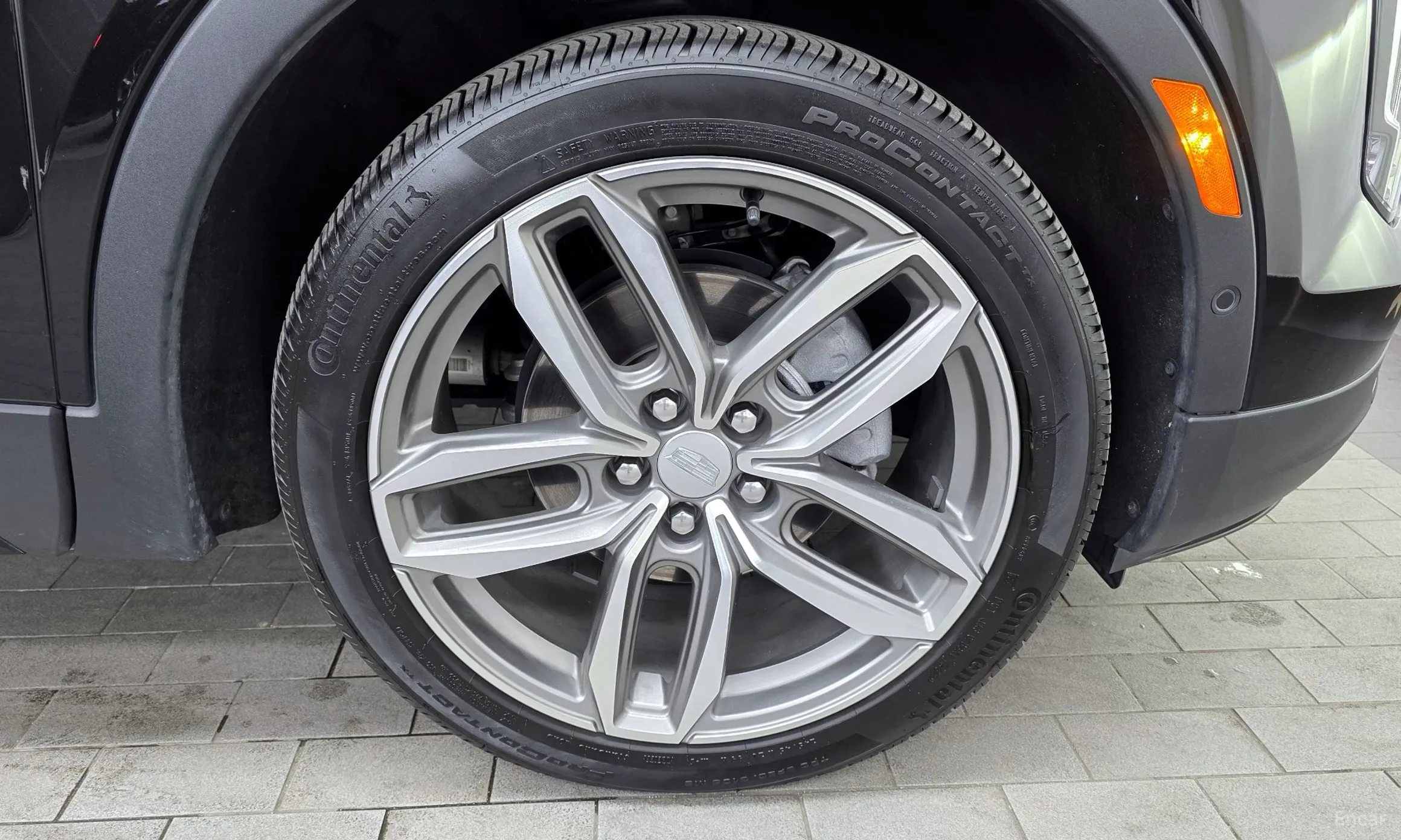 Cadillac XT4 превью 5