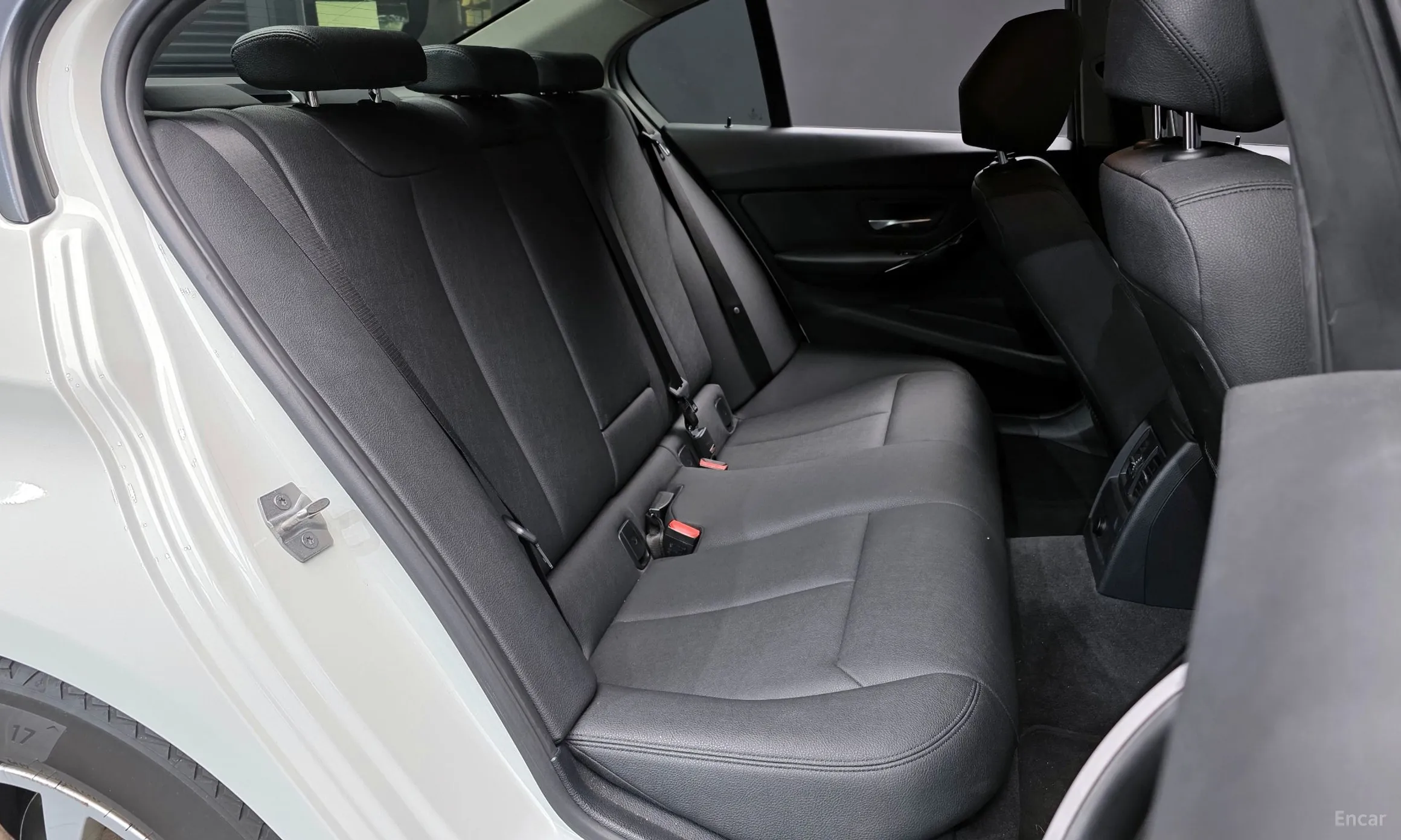 BMW 3 Series (F30) превью 12