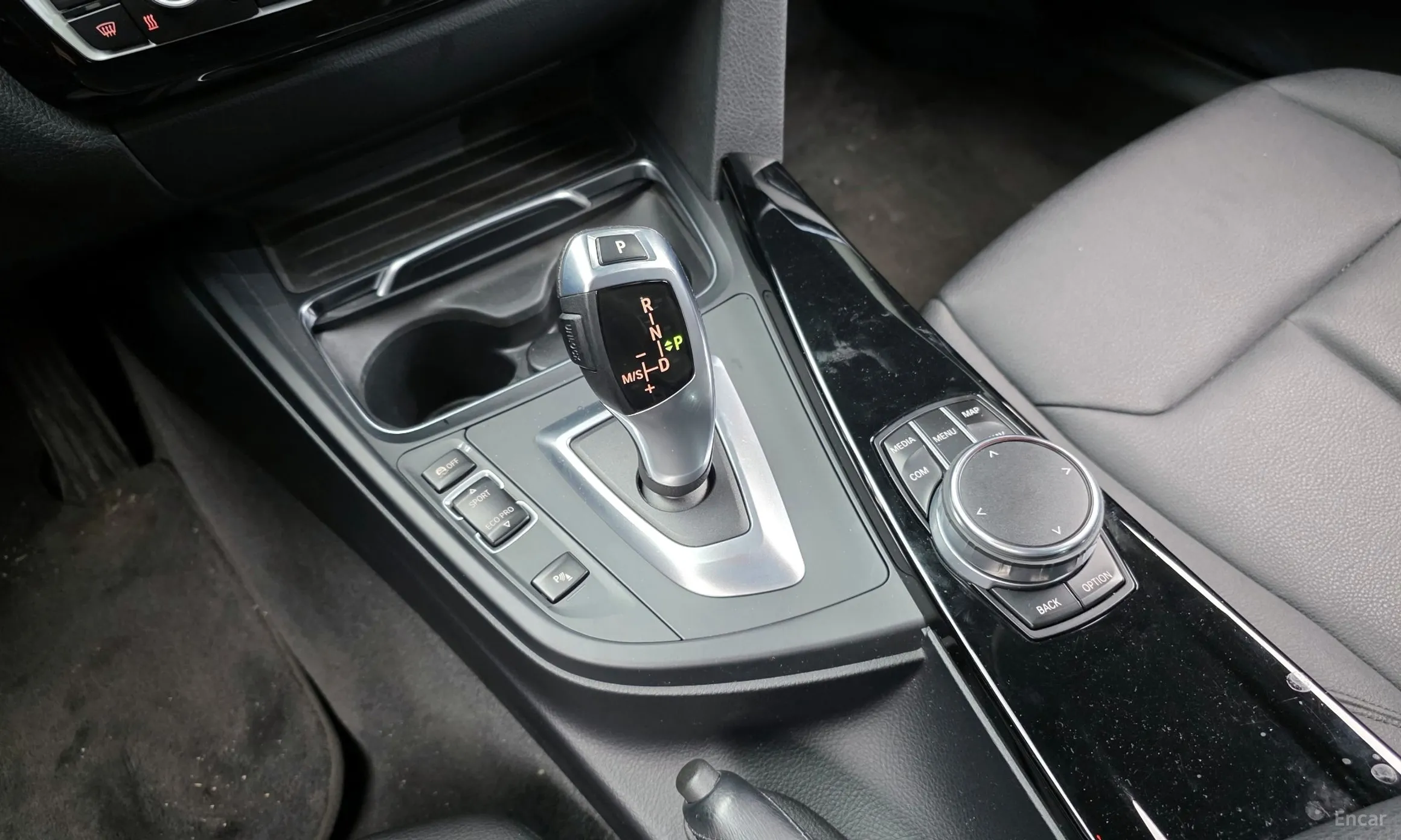BMW 3 Series (F30) превью 9