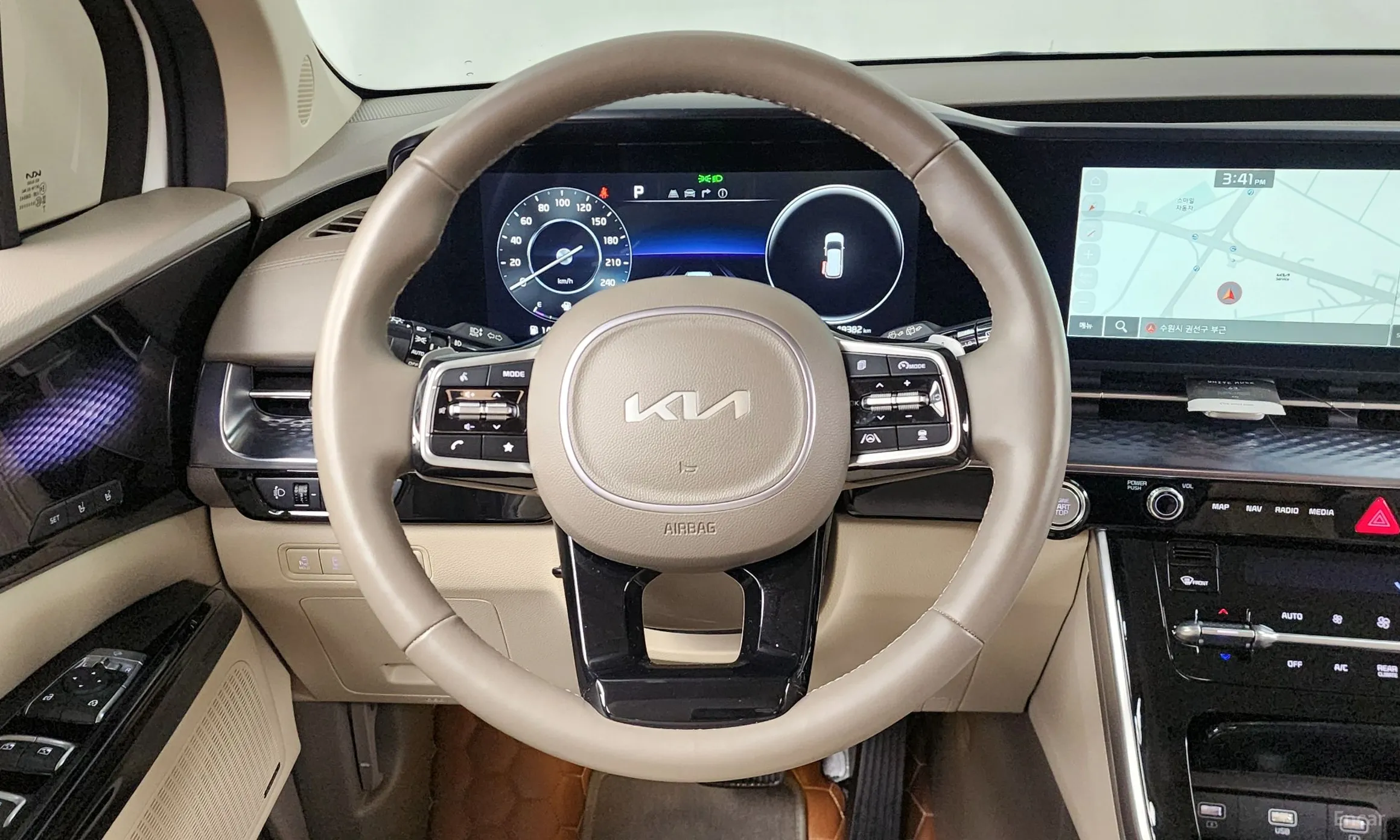 Kia Carnival Gen 4 превью 13